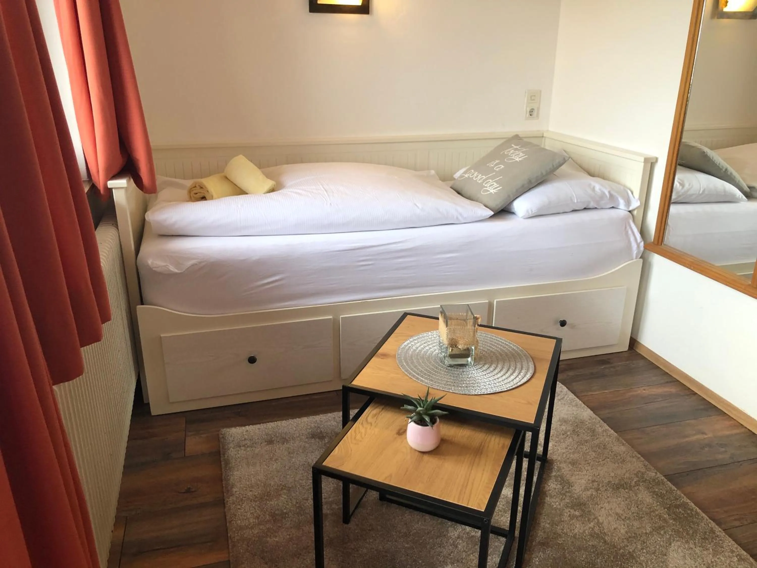 Bedroom, Bed in Magali's, Bed & Breakfast - inclusive Summer Card