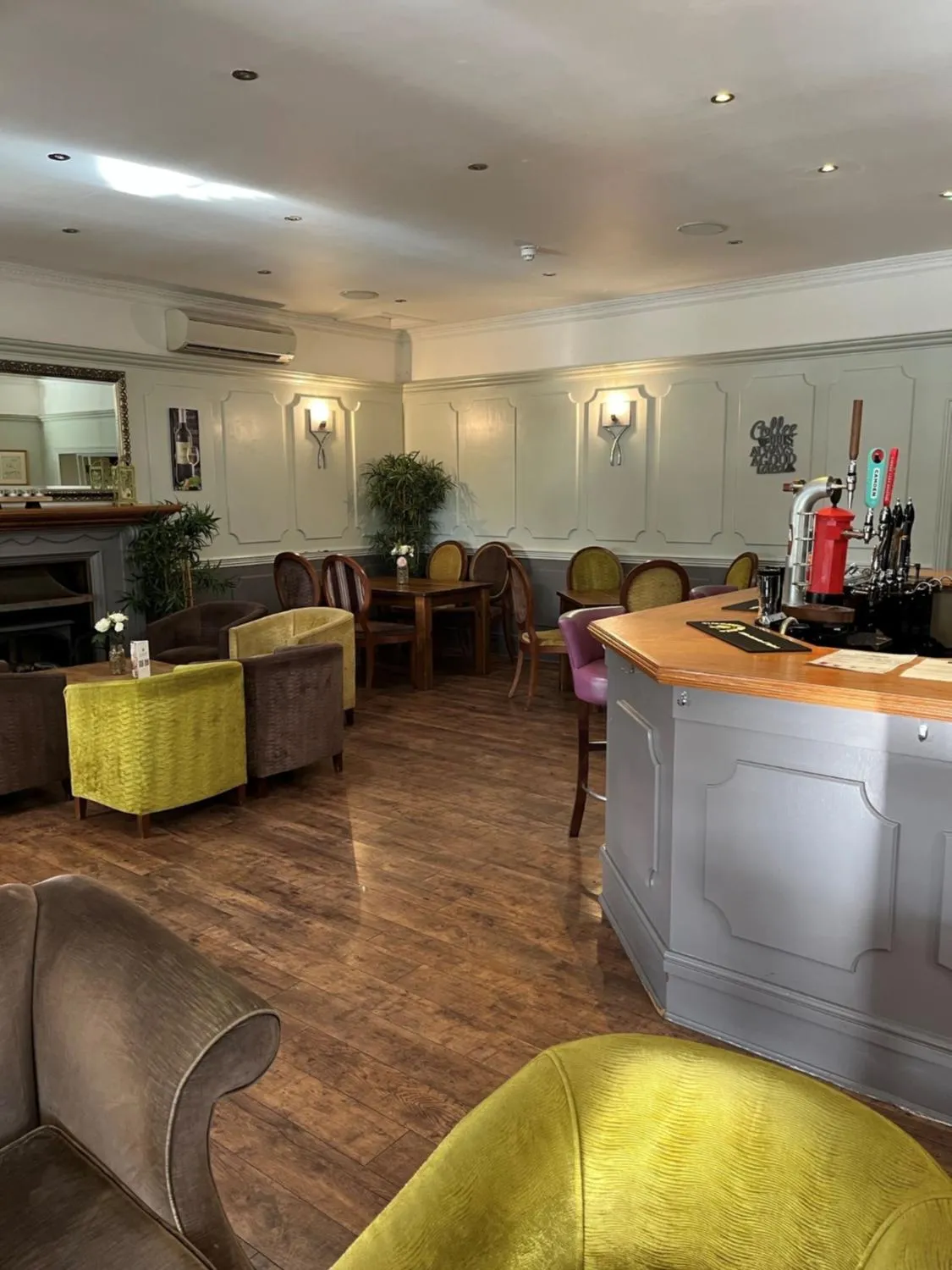 Seating area in The Riverside House Hotel