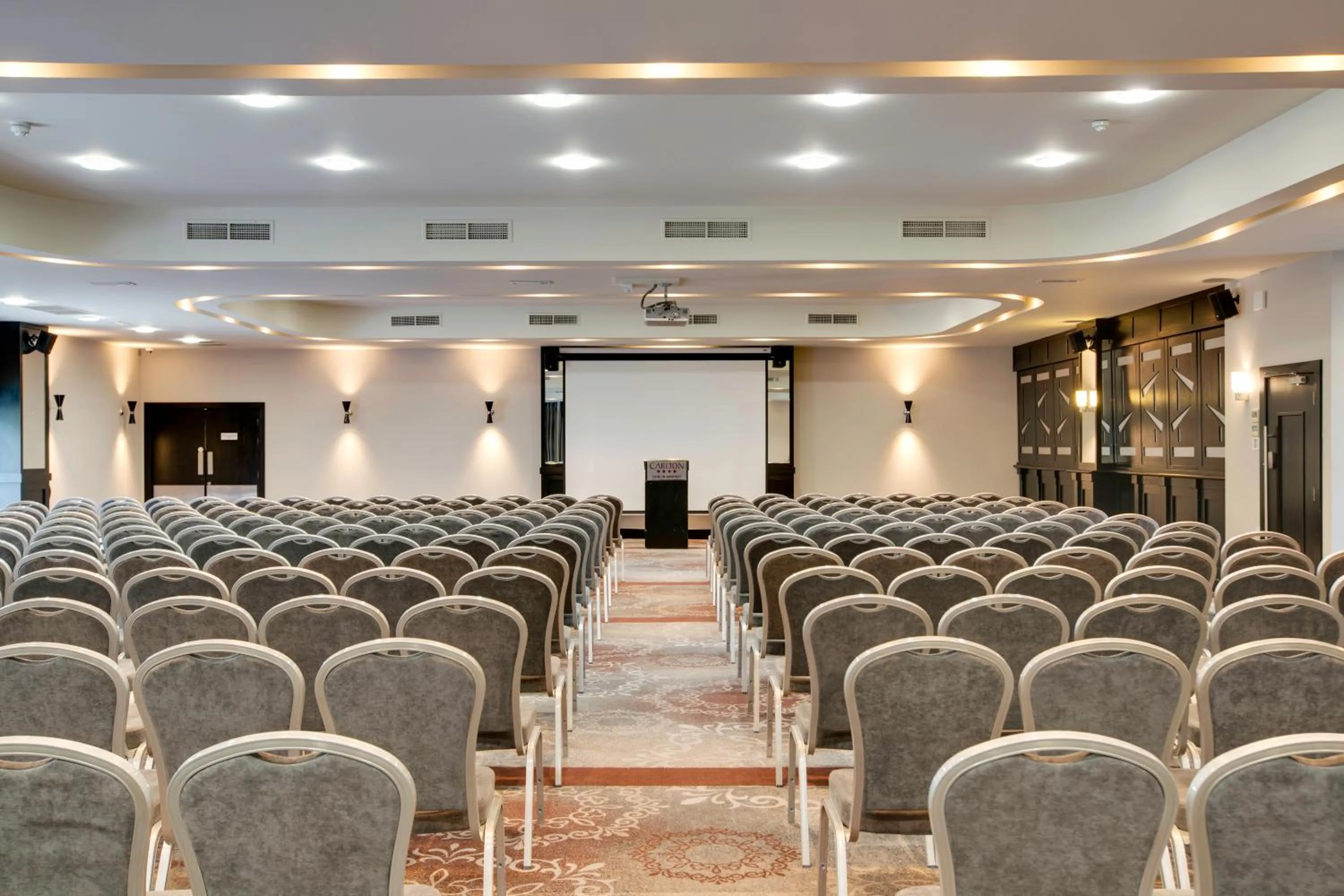 Meeting/conference room in Carlton Hotel Dublin Airport