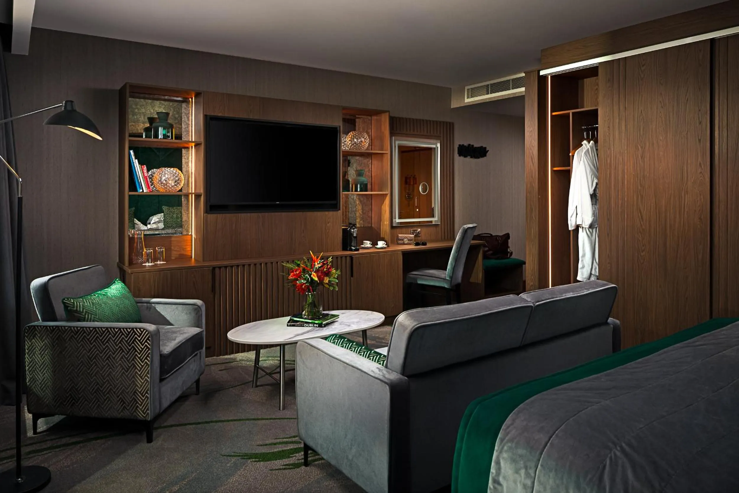TV and multimedia in Carlton Hotel Dublin Airport