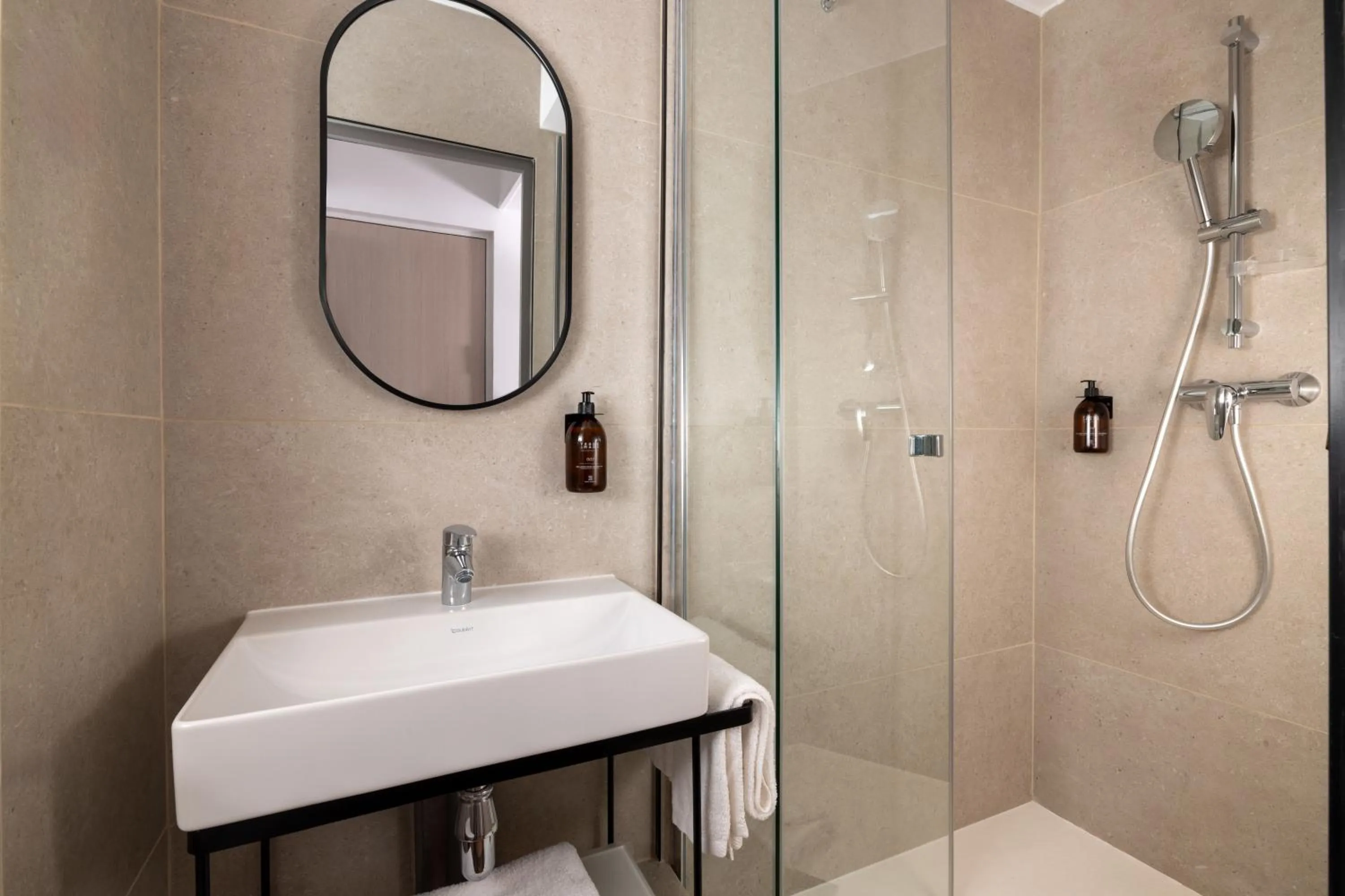 Bathroom in Korner Opera