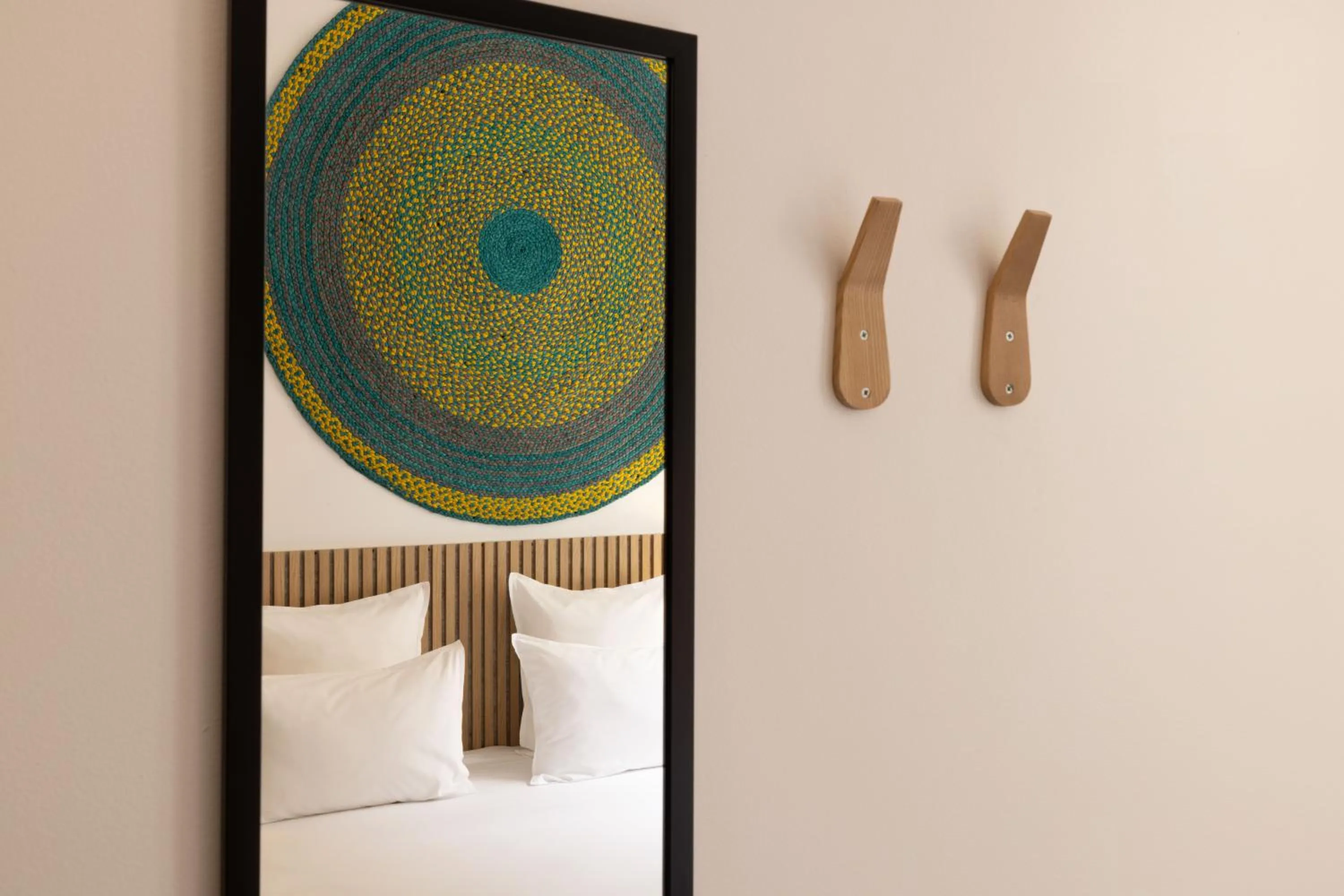 Decorative detail, Bed in Korner Opera