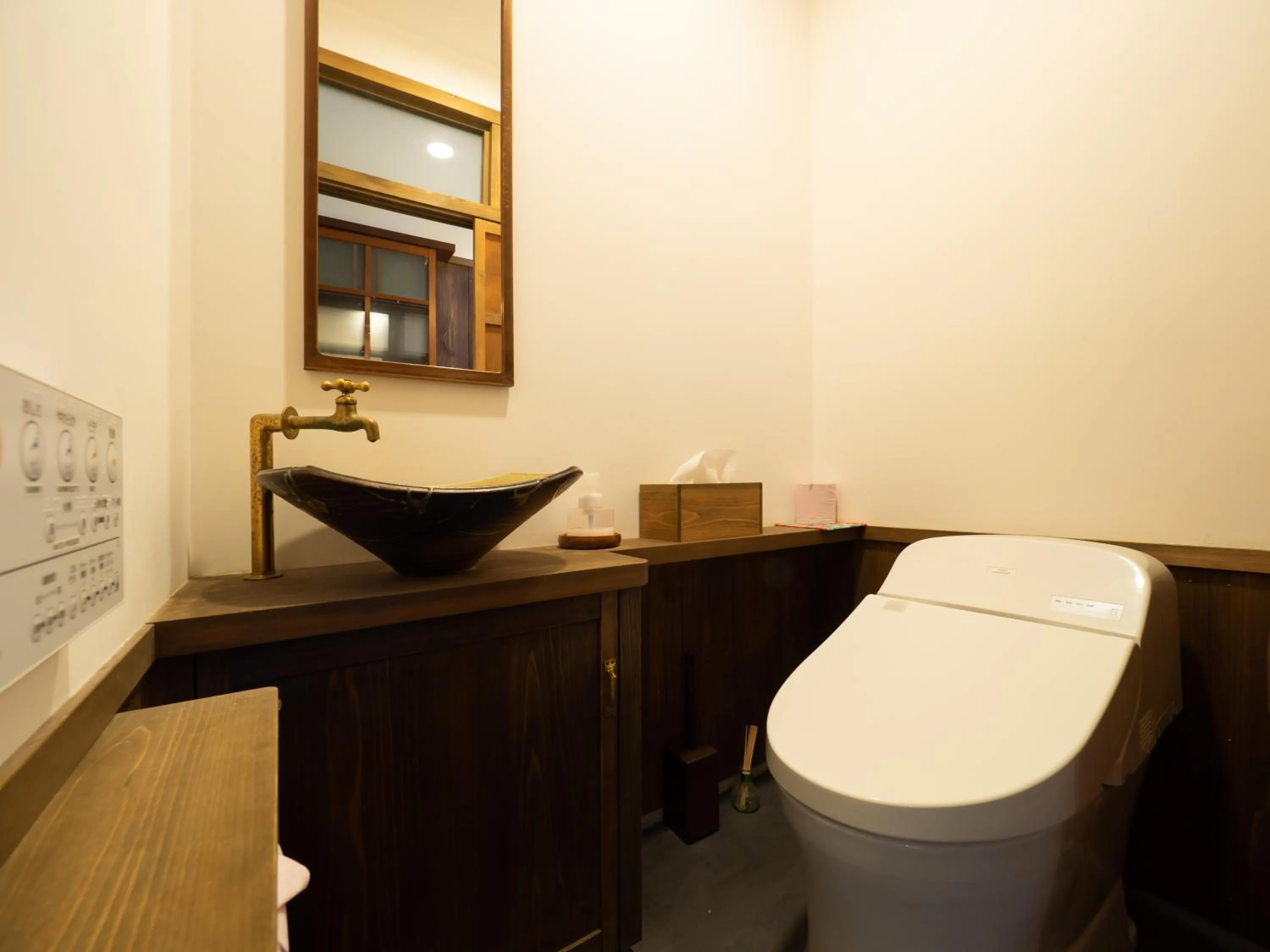 Inase Otsu Machiya Bed and Breakfast