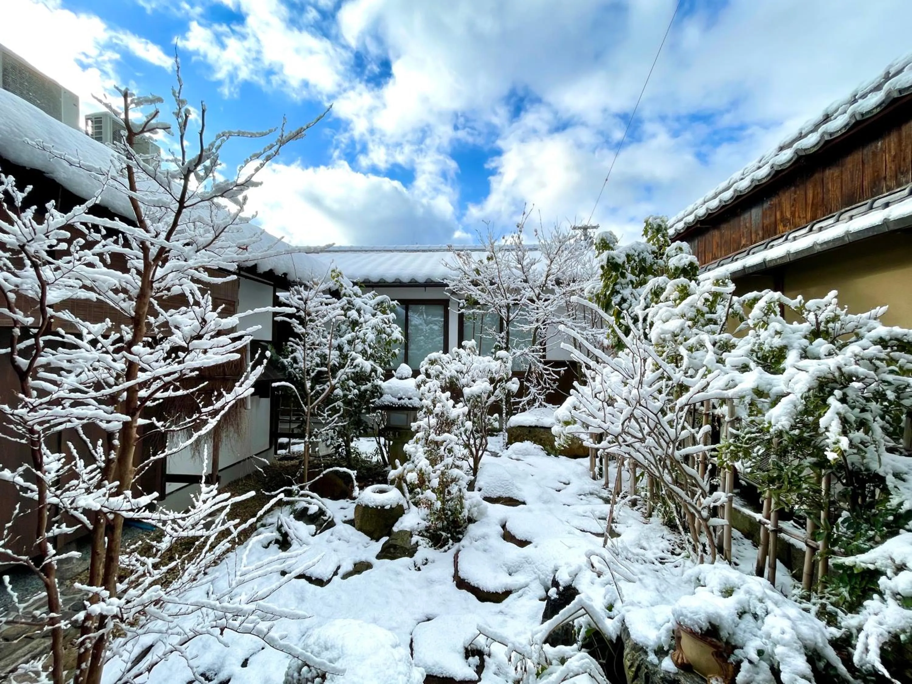 Inase Otsu Machiya Bed and Breakfast
