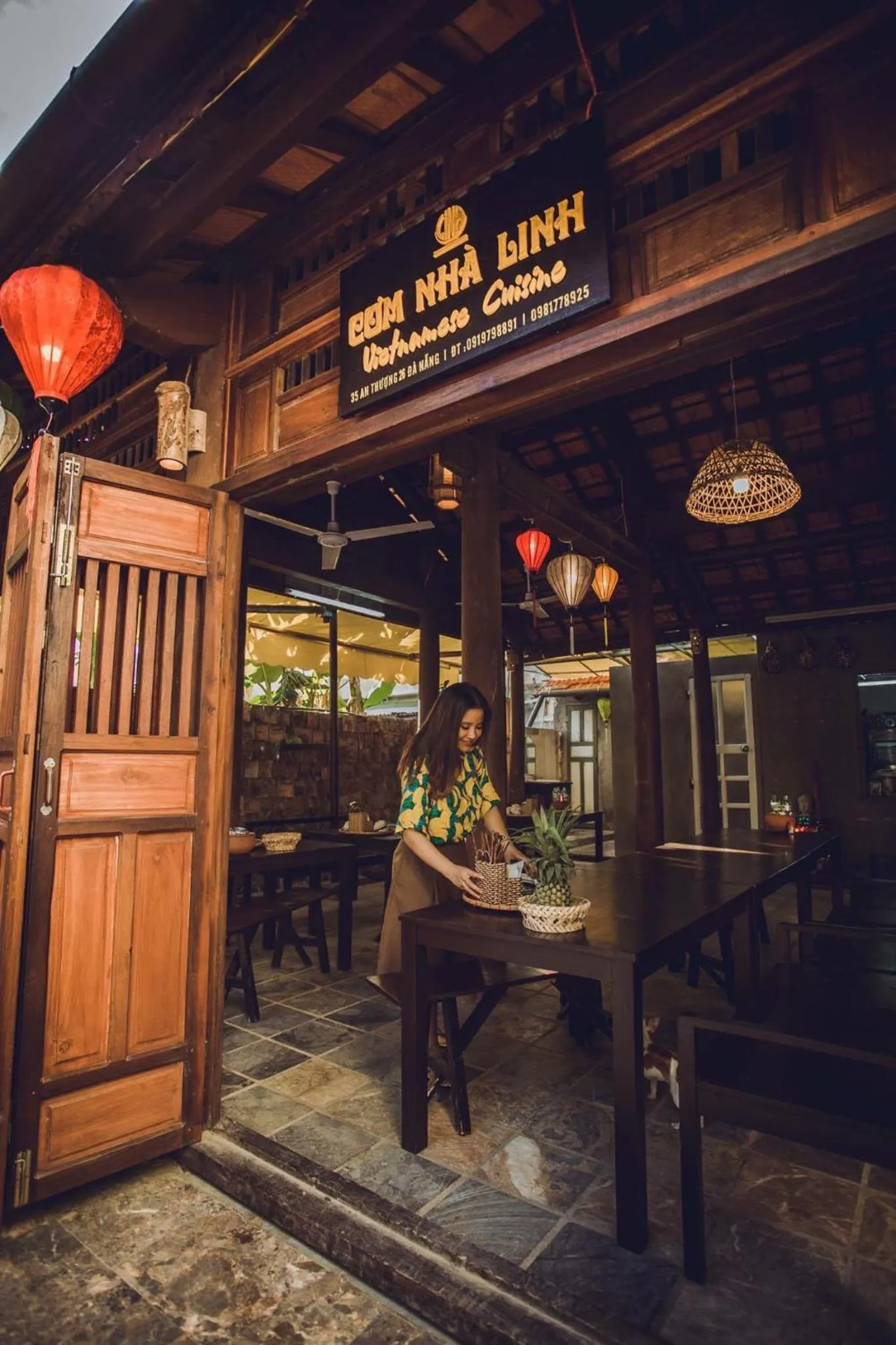 Restaurant/places to eat in Trang Ngan Hotel by THG