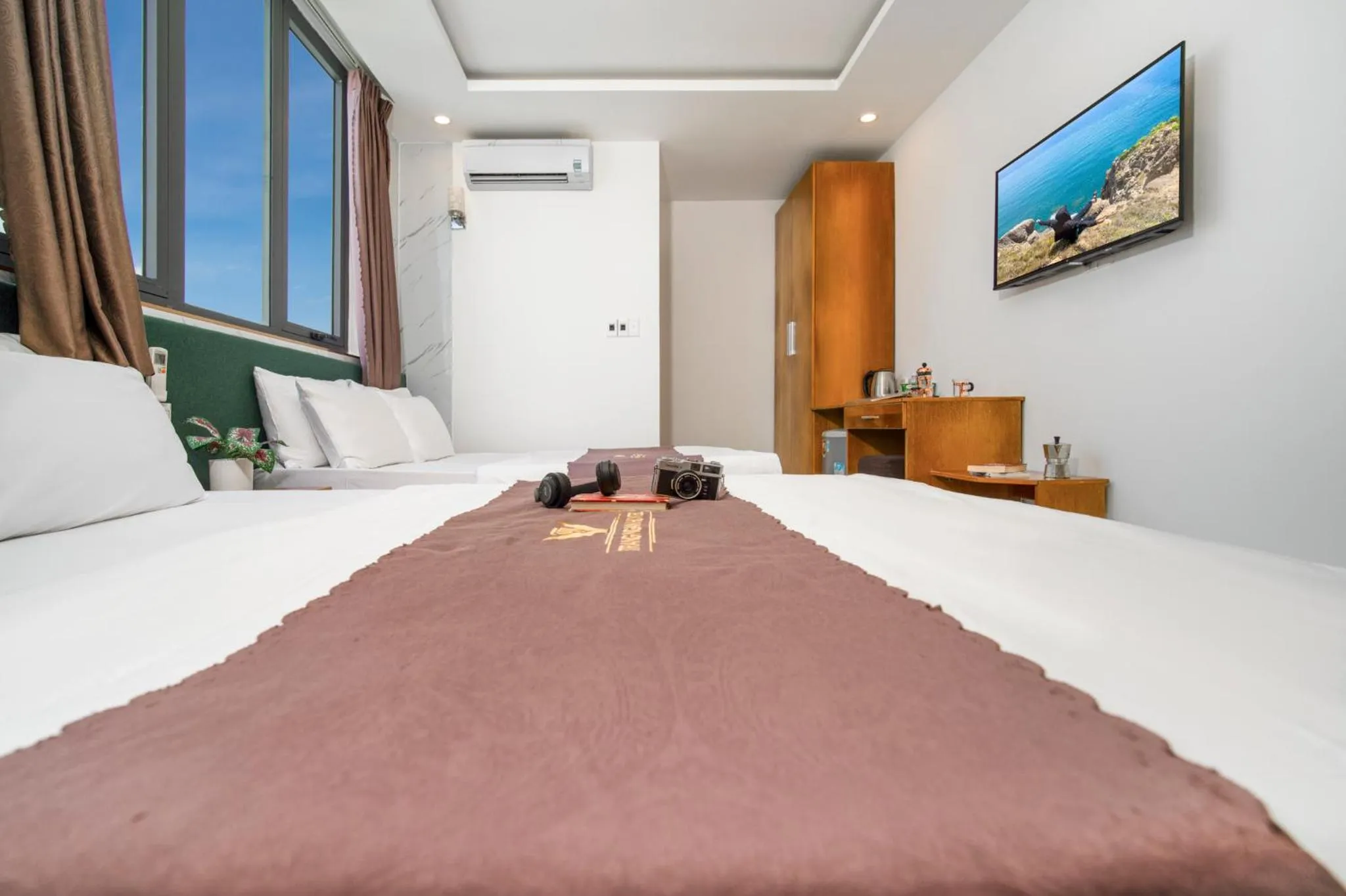 Bed in Trang Ngan Hotel by THG