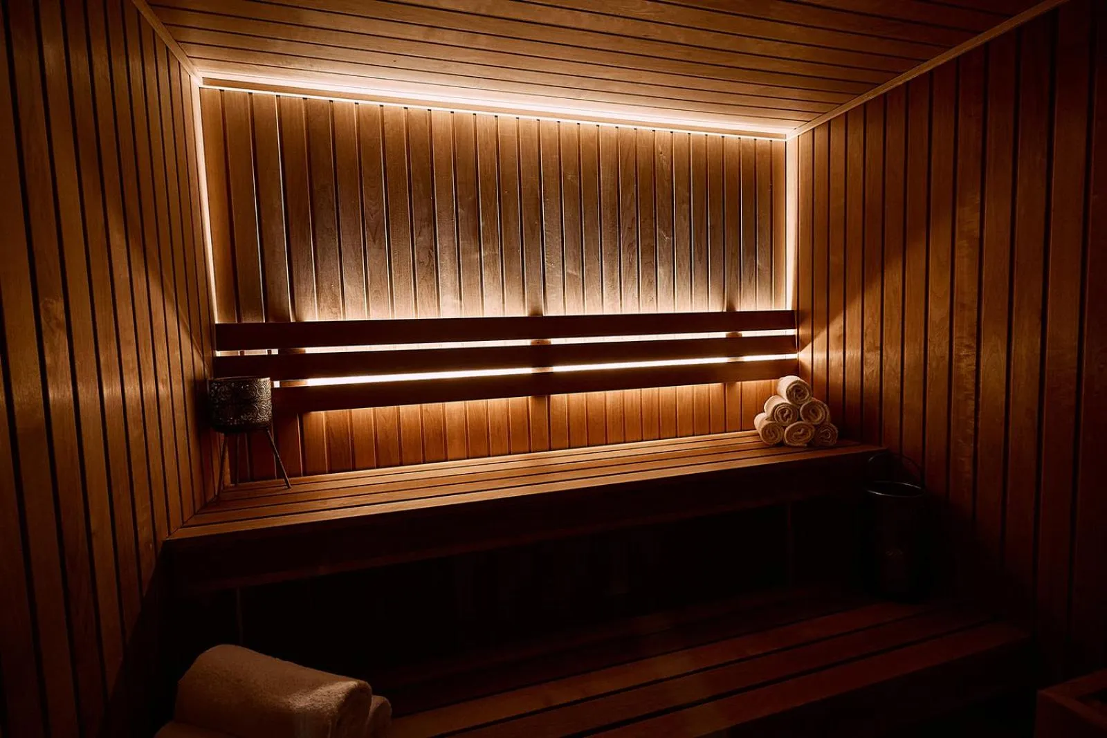 Property building in Dunadry Hotel And Gardens