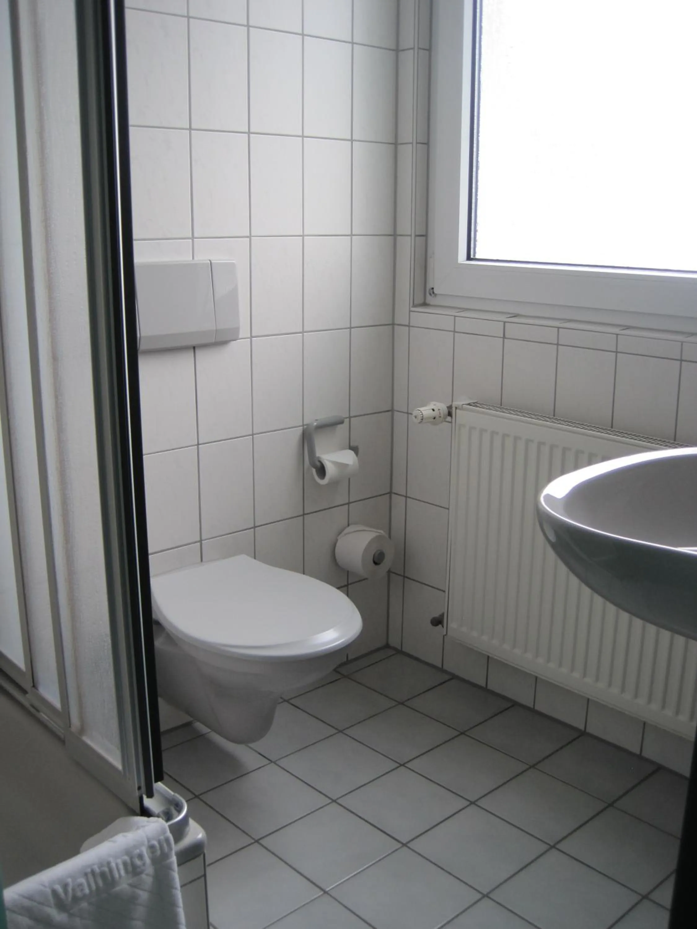 Bathroom in Businesshotel & Appartements Stuttgart-Vaihingen