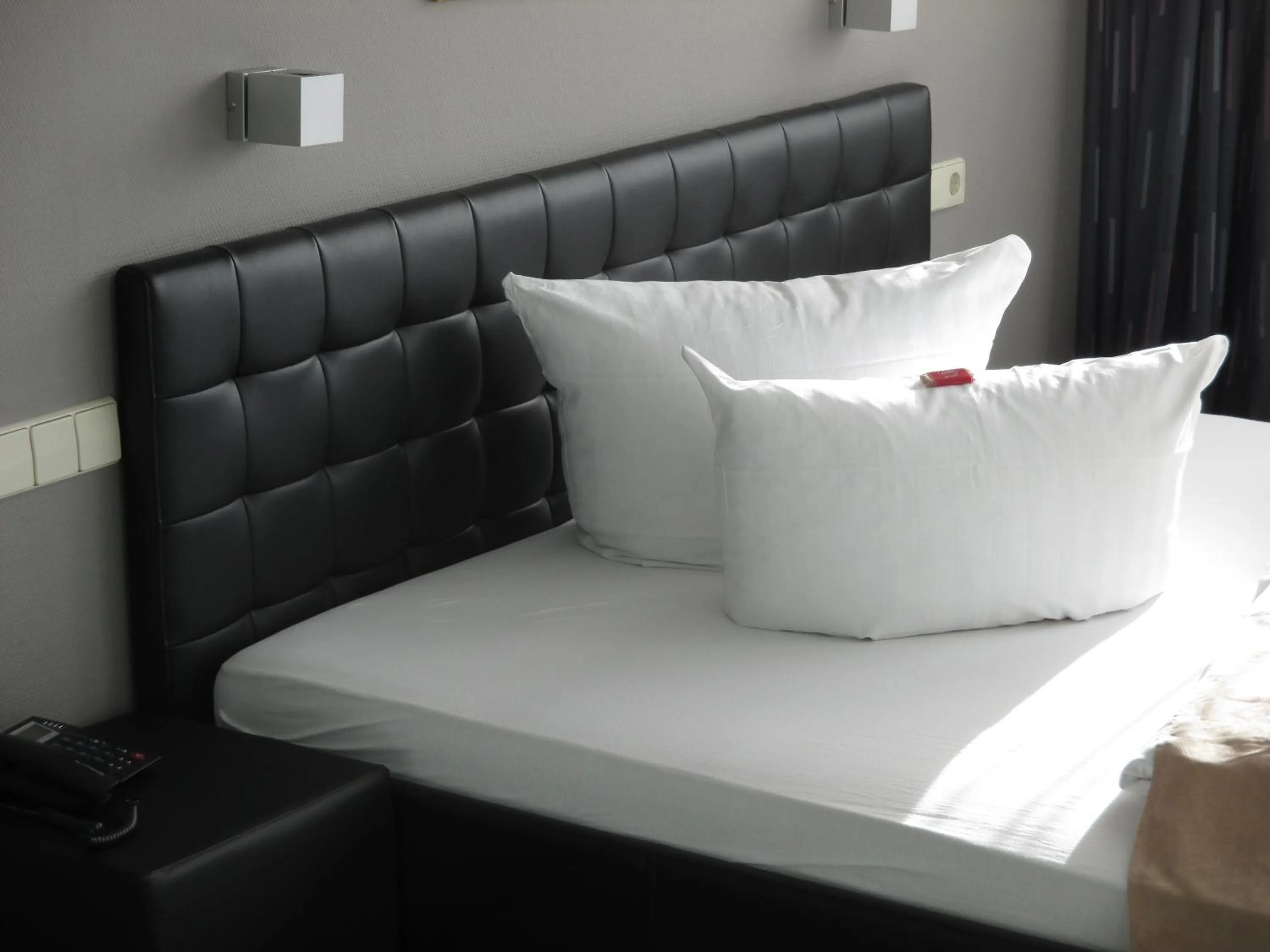 Bed in Businesshotel & Appartements Stuttgart-Vaihingen
