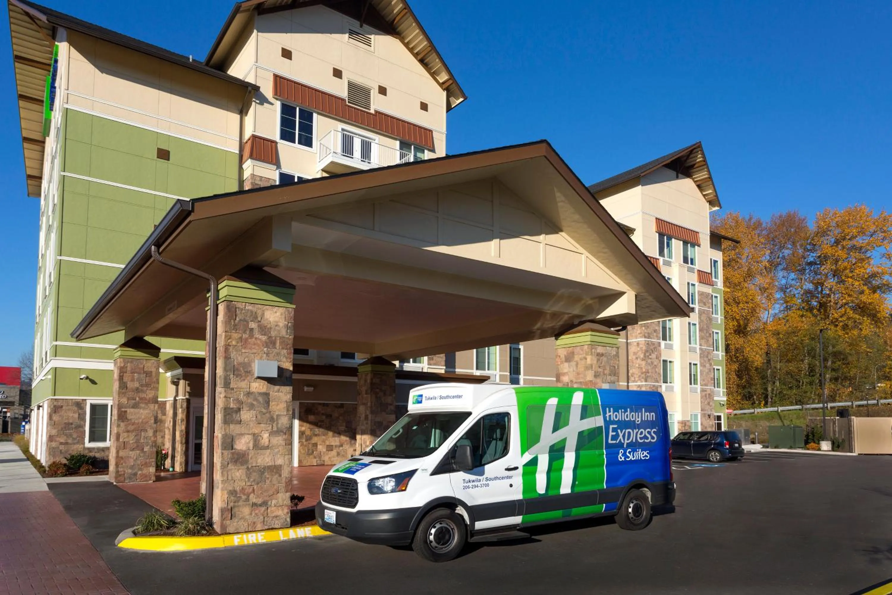 Property building in Holiday Inn Express & Suites - Seattle South - Tukwila by IHG