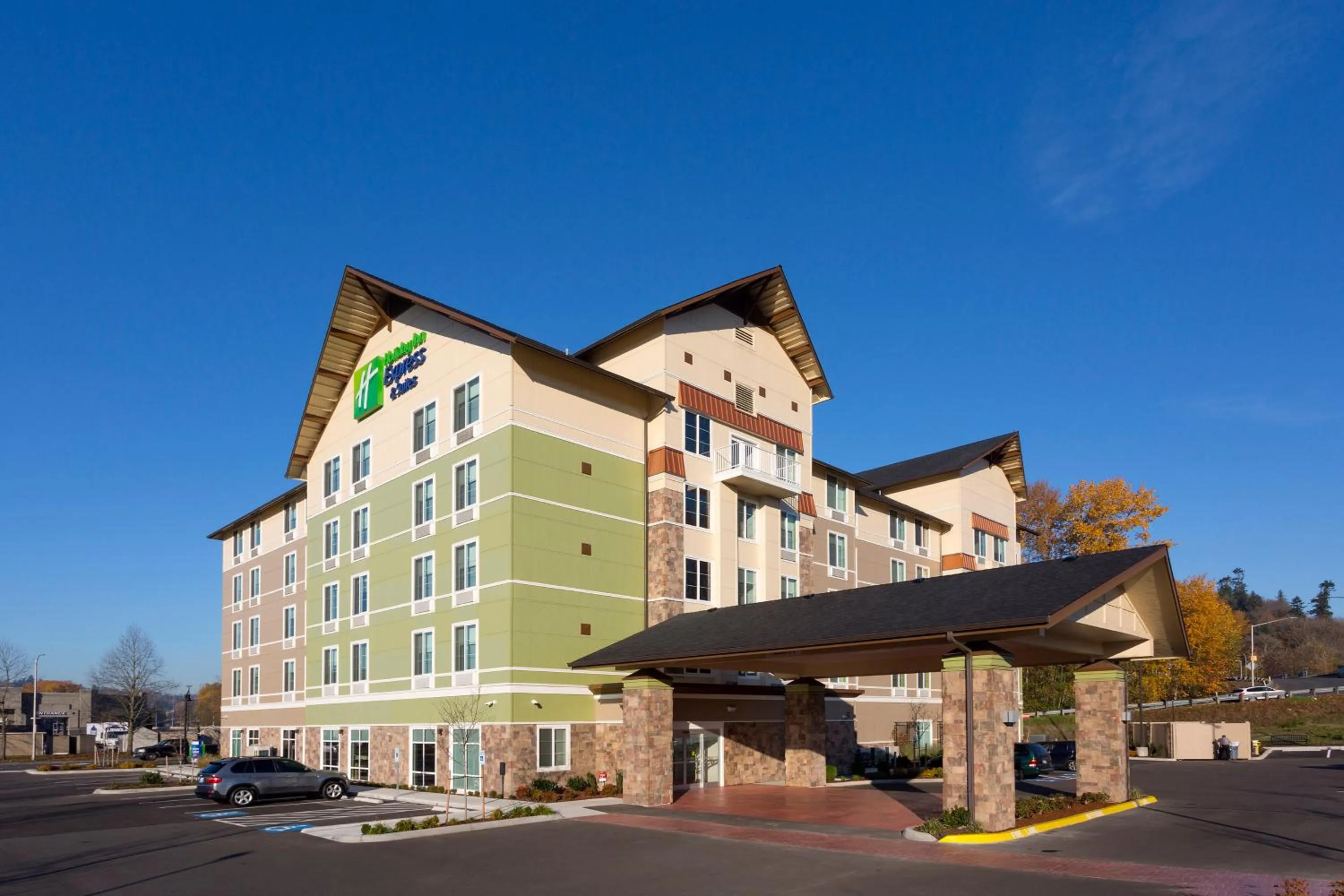 Property building in Holiday Inn Express & Suites - Seattle South - Tukwila by IHG