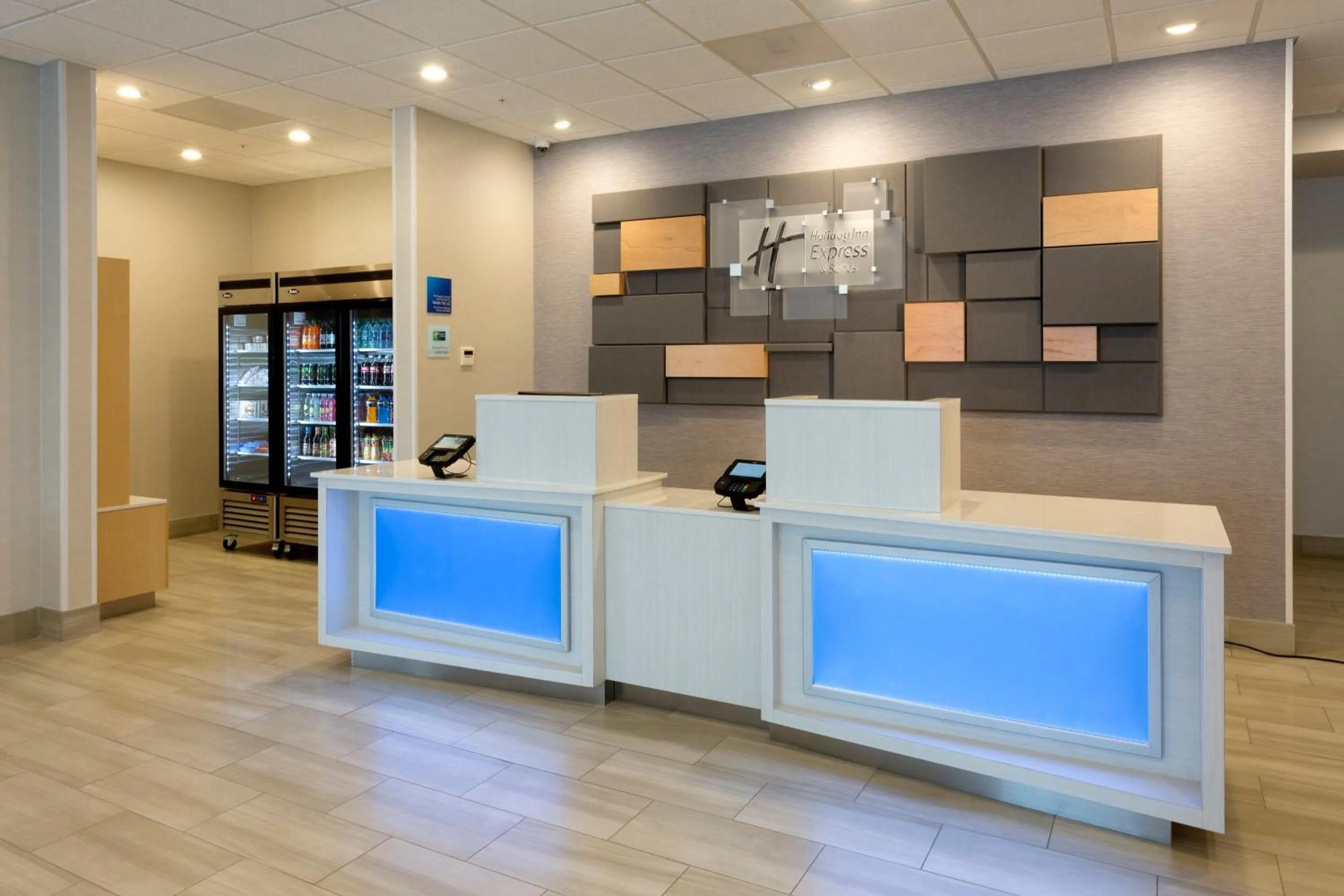 Property building in Holiday Inn Express & Suites - Seattle South - Tukwila by IHG