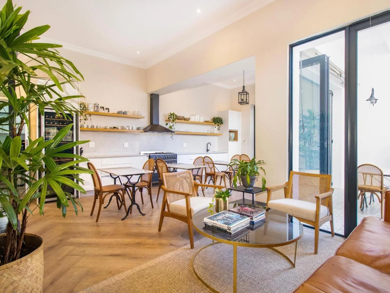 Dining area in One Kensington Boutique Hotel