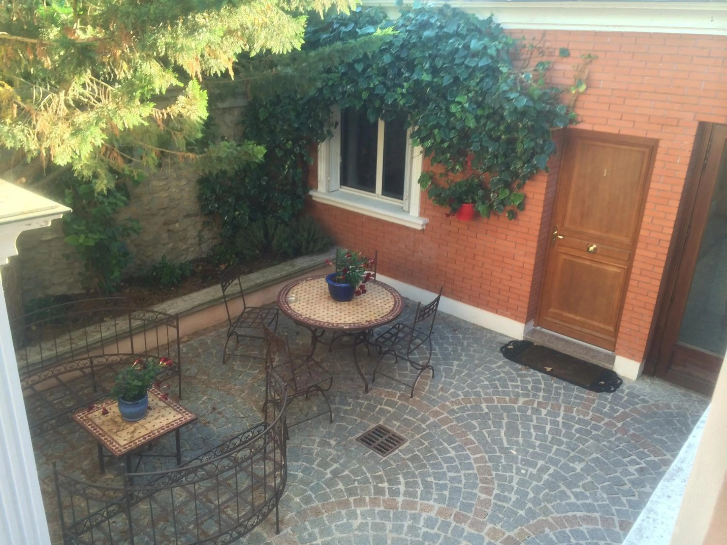 Balcony/Terrace in Hôtel Saint Alban