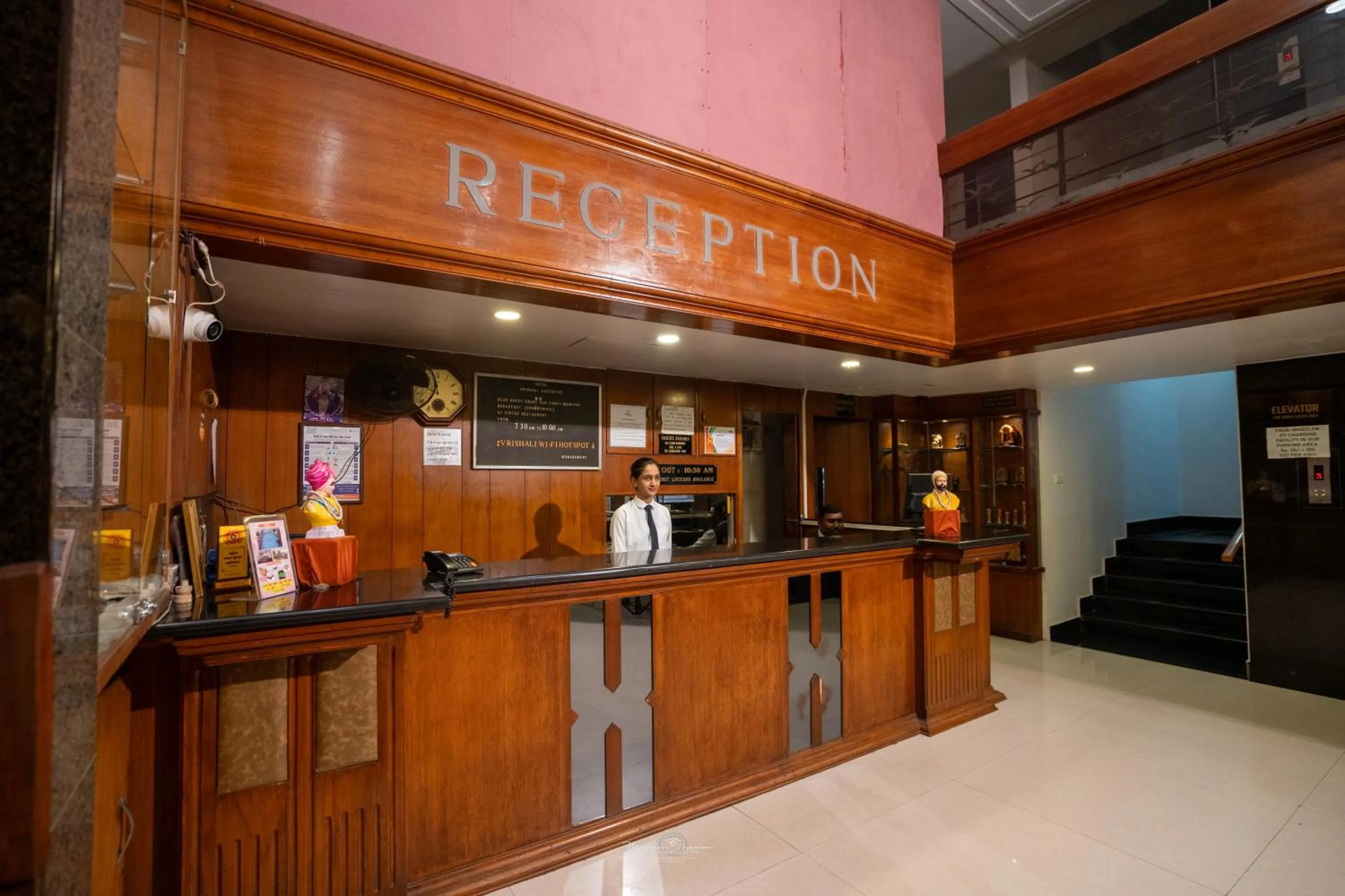 Lobby or reception in Hotel Vrishali Executive