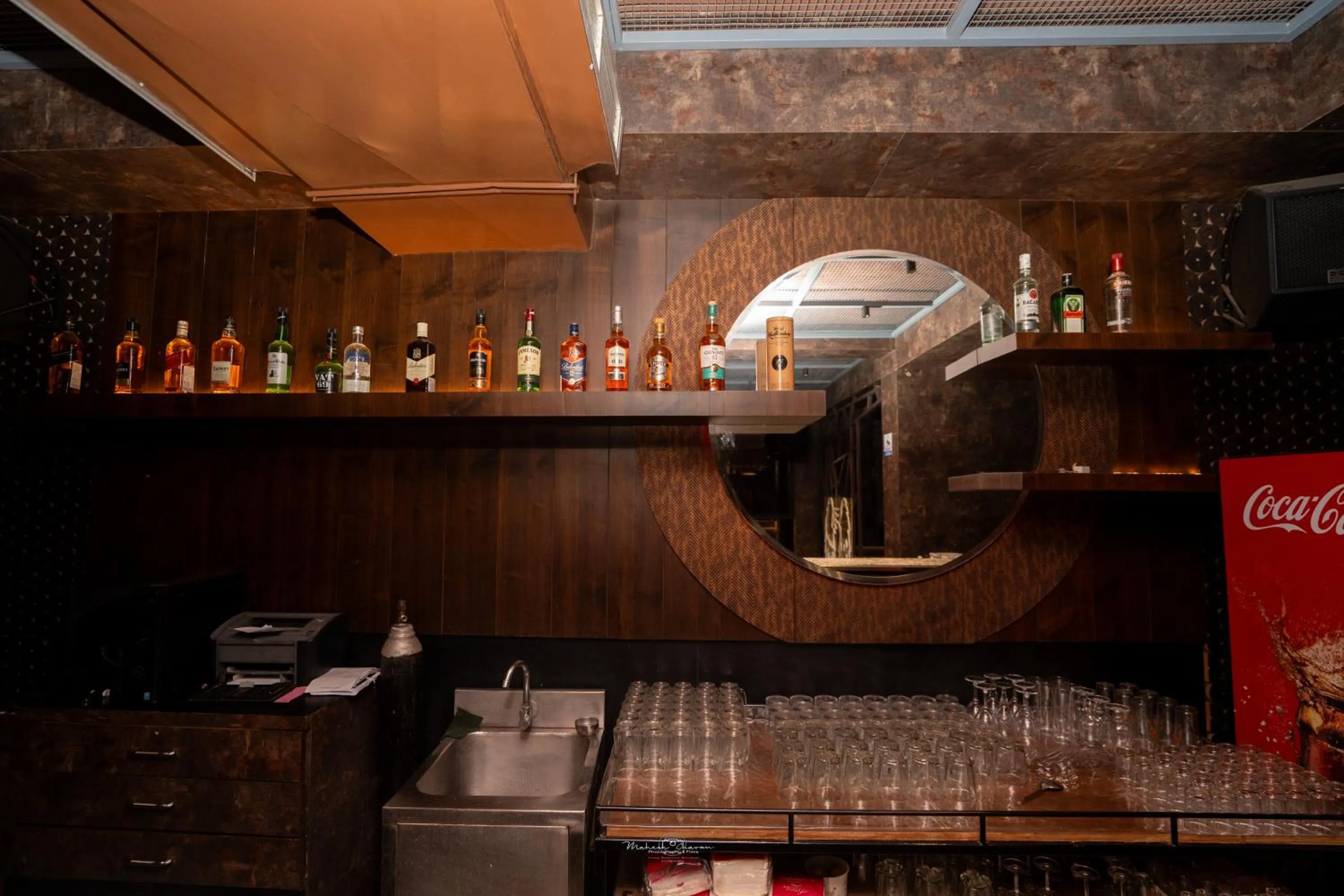 Lounge or bar in Hotel Vrishali Executive