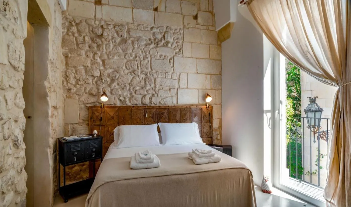 Bed in Palazzo Sant'Anna Lecce