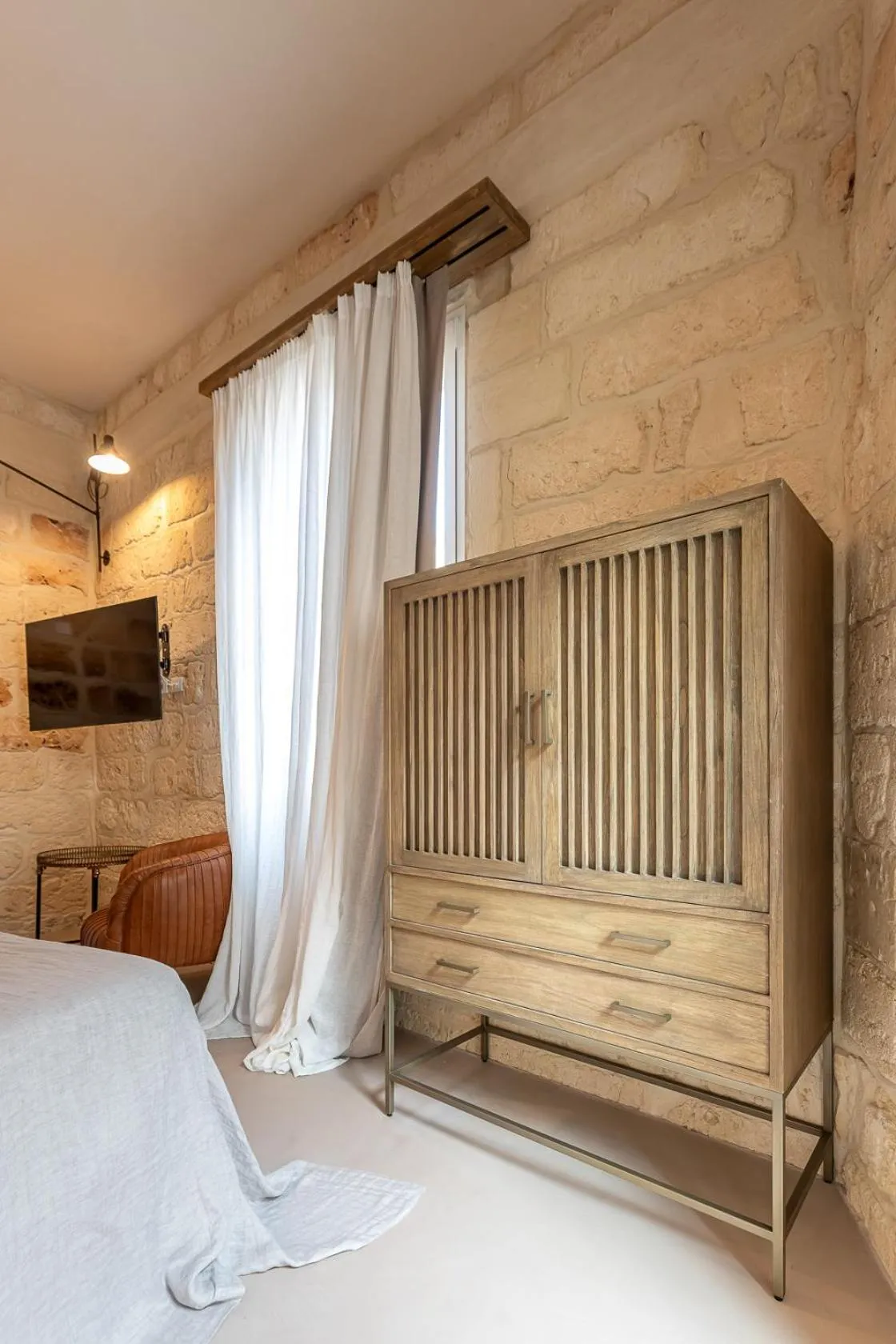 Decorative detail, Bed in Palazzo Sant'Anna Lecce