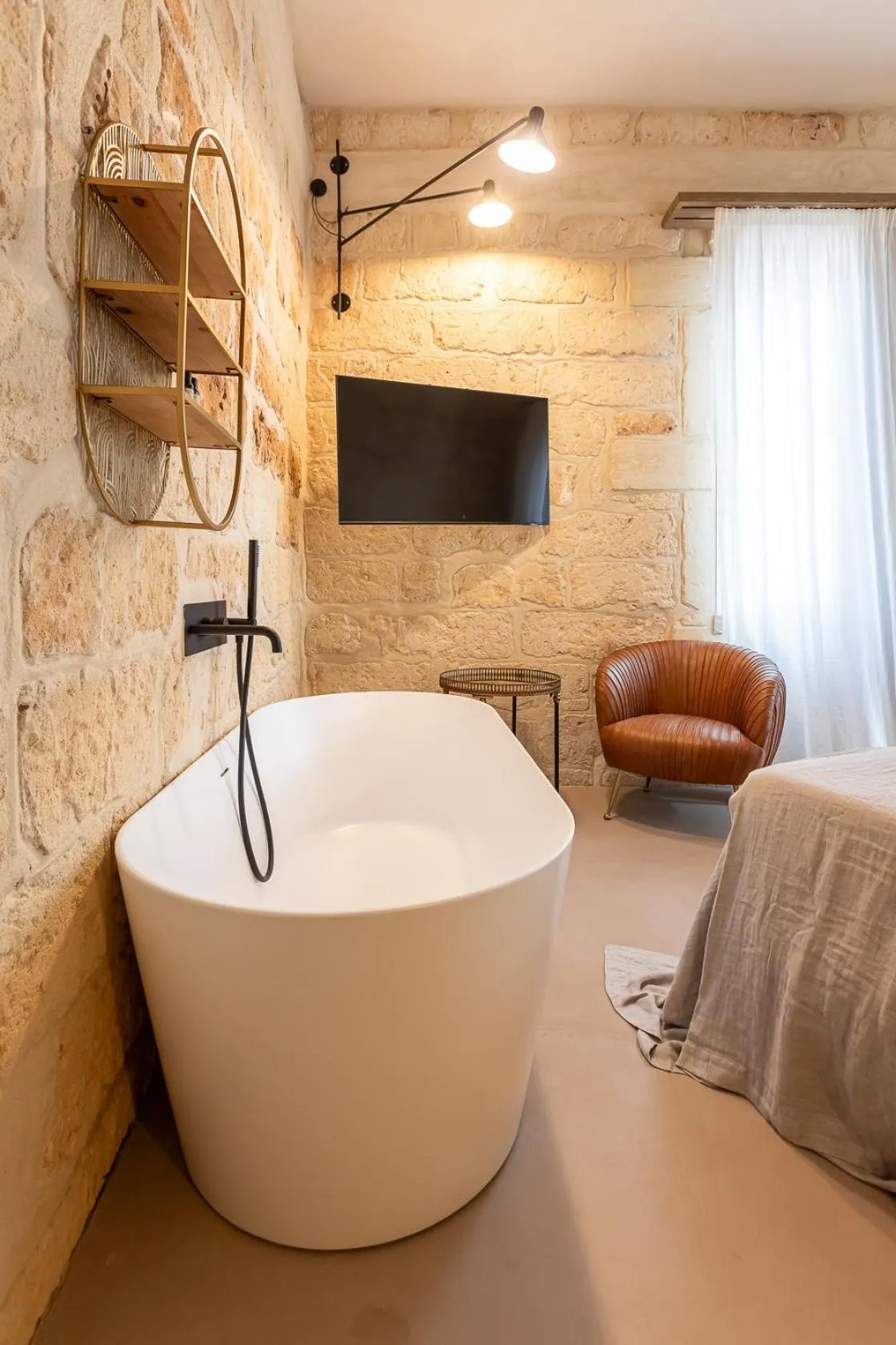 Bath in Palazzo Sant'Anna Lecce