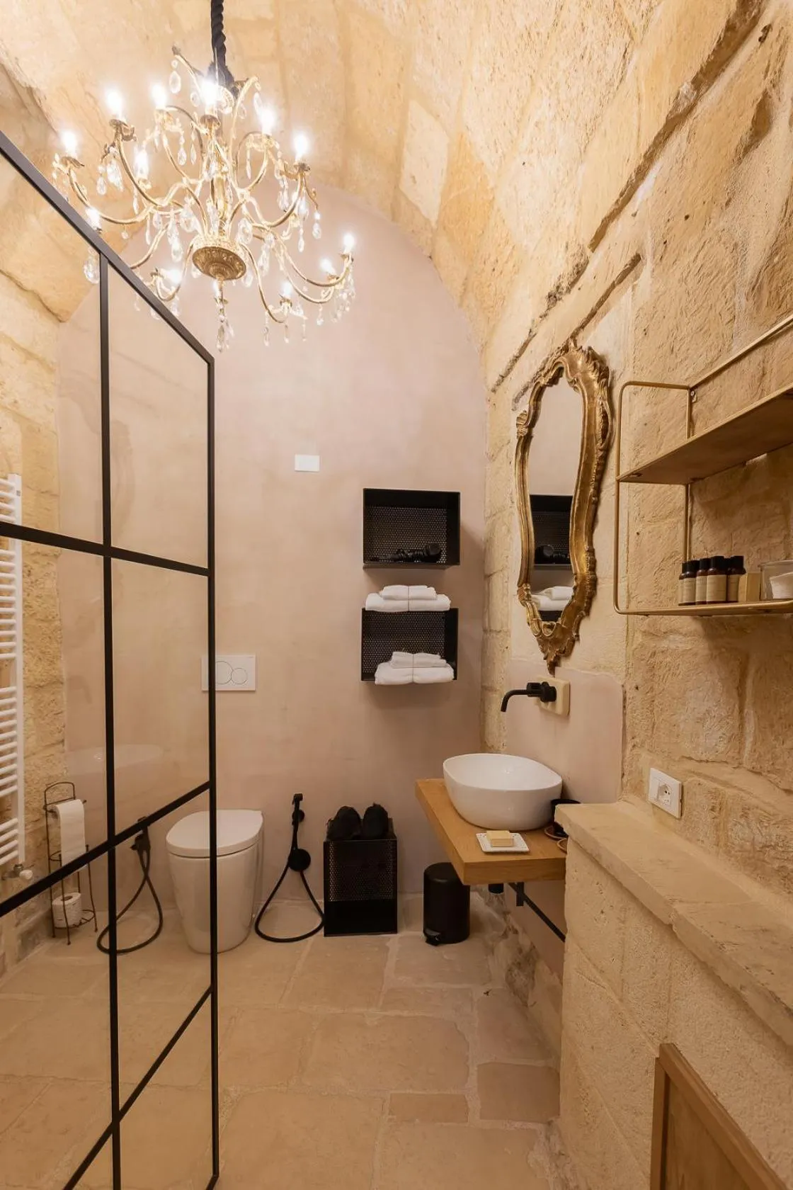 Bathroom in Palazzo Sant'Anna Lecce