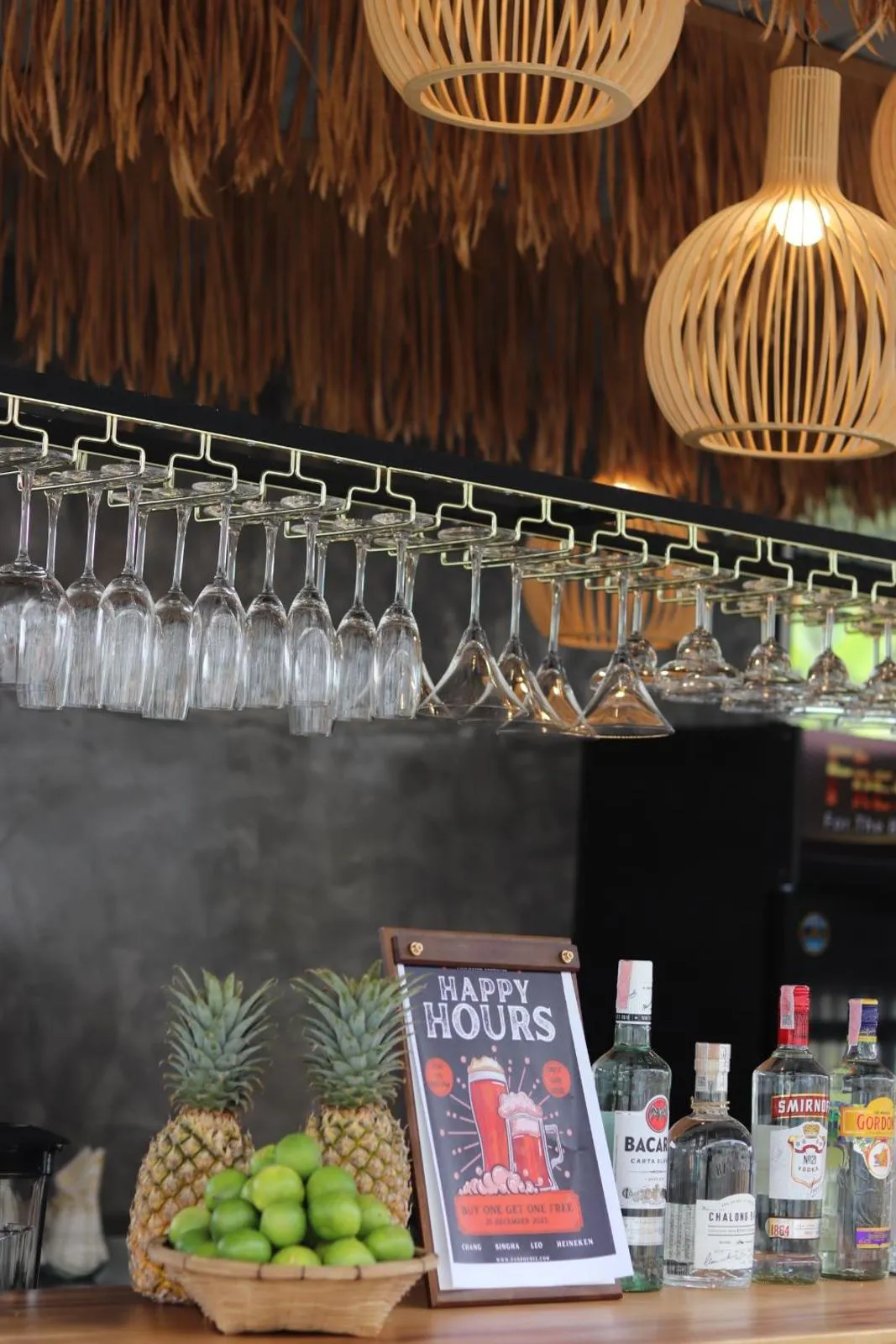 Restaurant/places to eat in Panphuree Residence - SHA Extra Plus