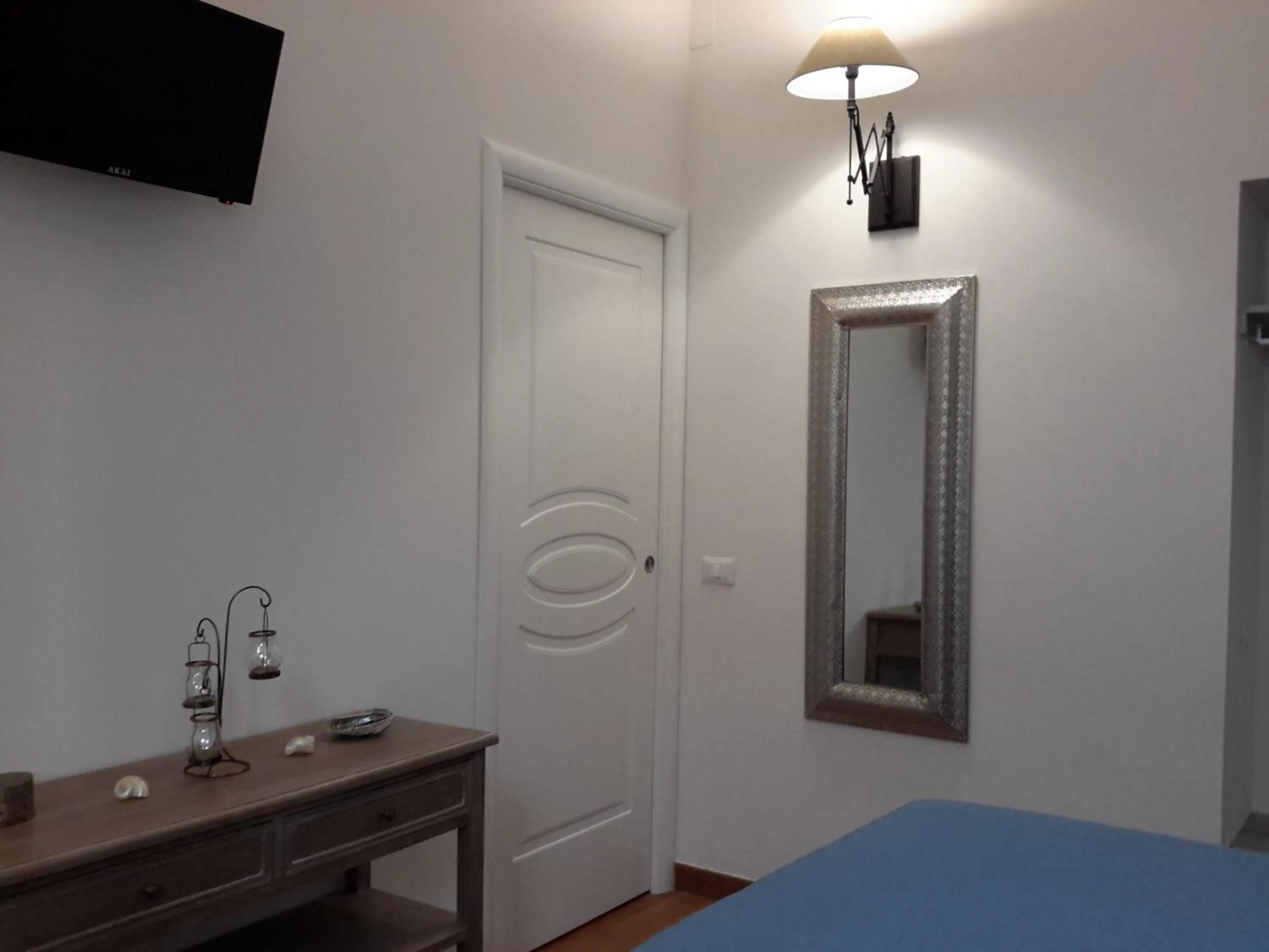 Decorative detail, Bed in Le Stanze di Penelope