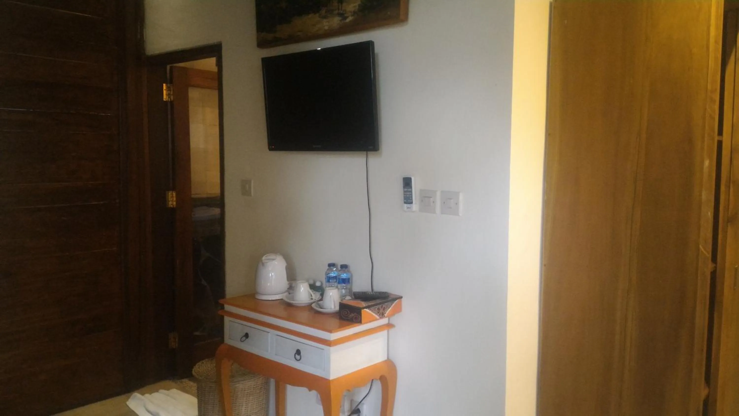 Bedroom in Astawa House