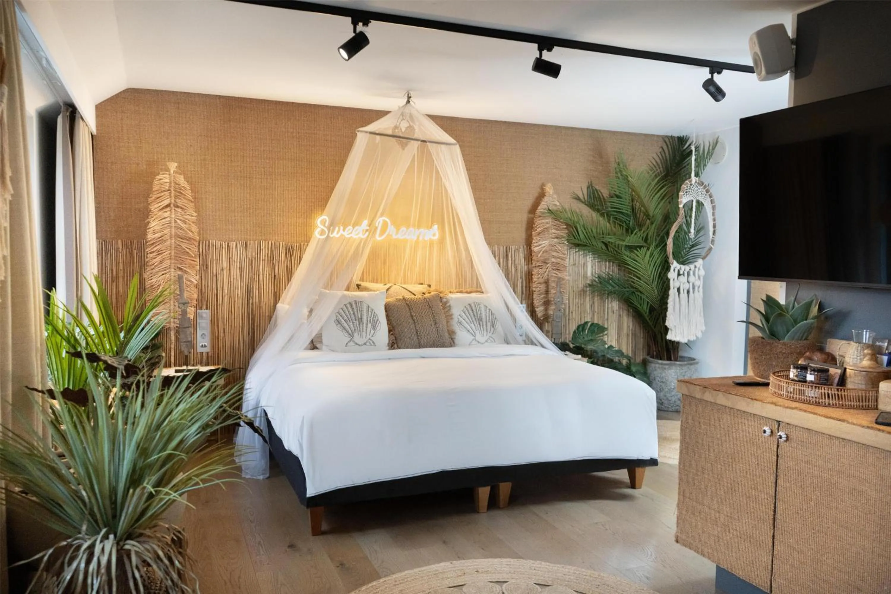 Photo of the whole room, Bed in Radisson Blu Scandinavia Hotel, Göteborg