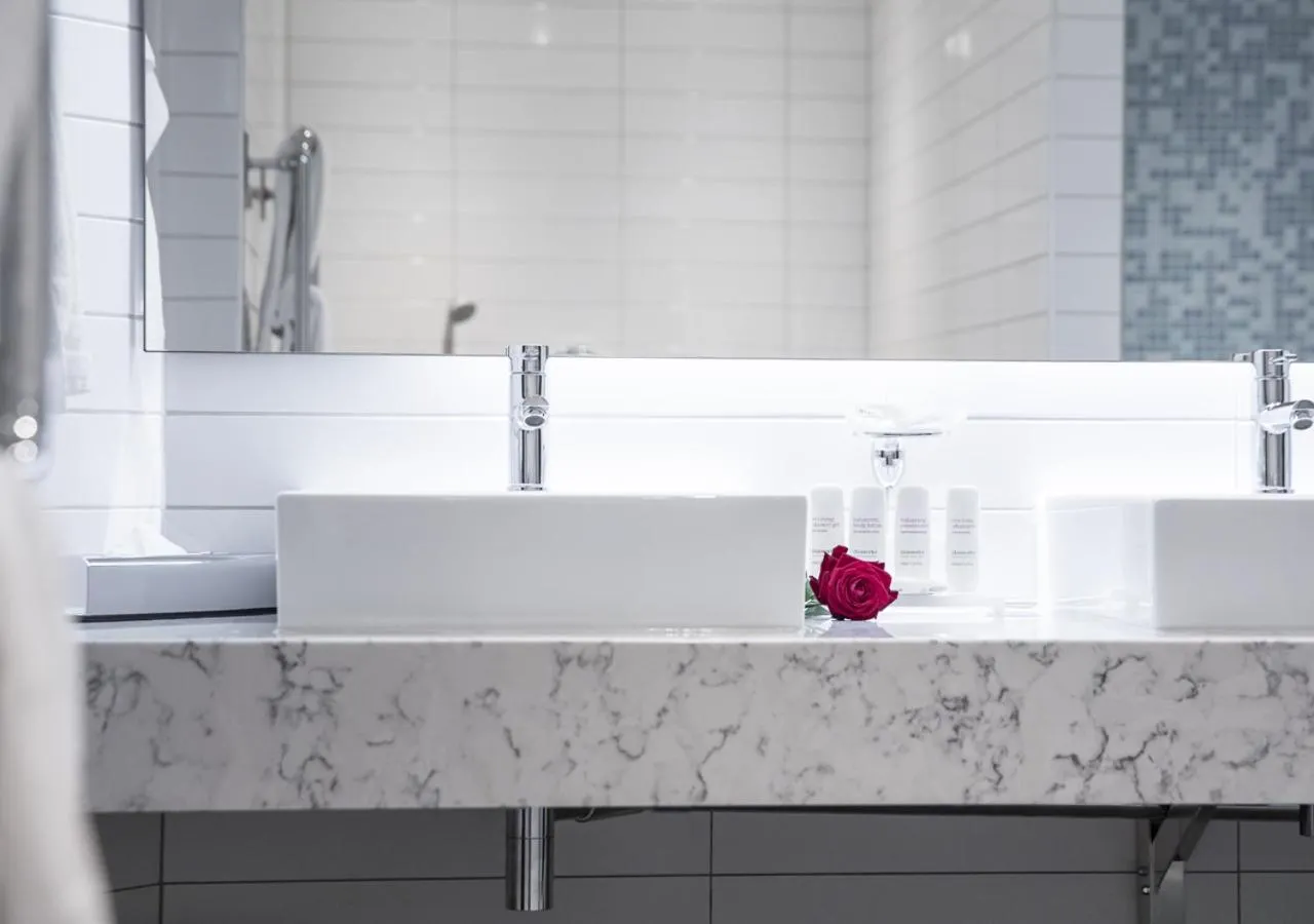 Bathroom in Radisson Blu Scandinavia Hotel, Göteborg