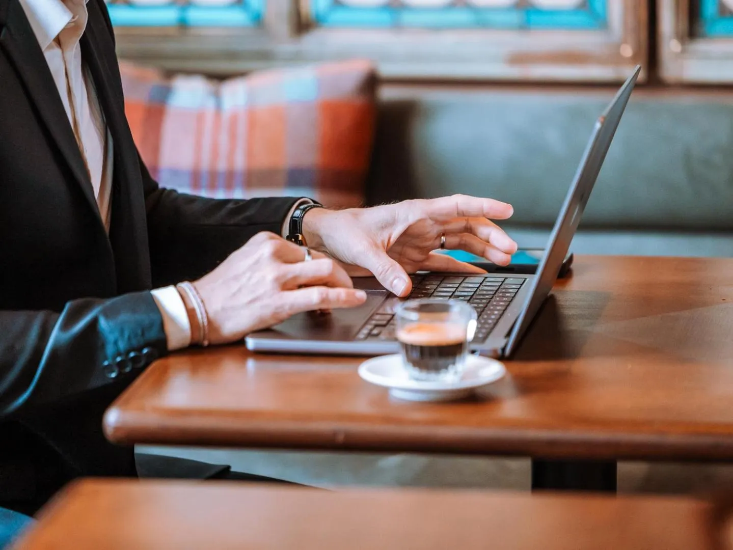Seating area in Académie Hôtel Lyon