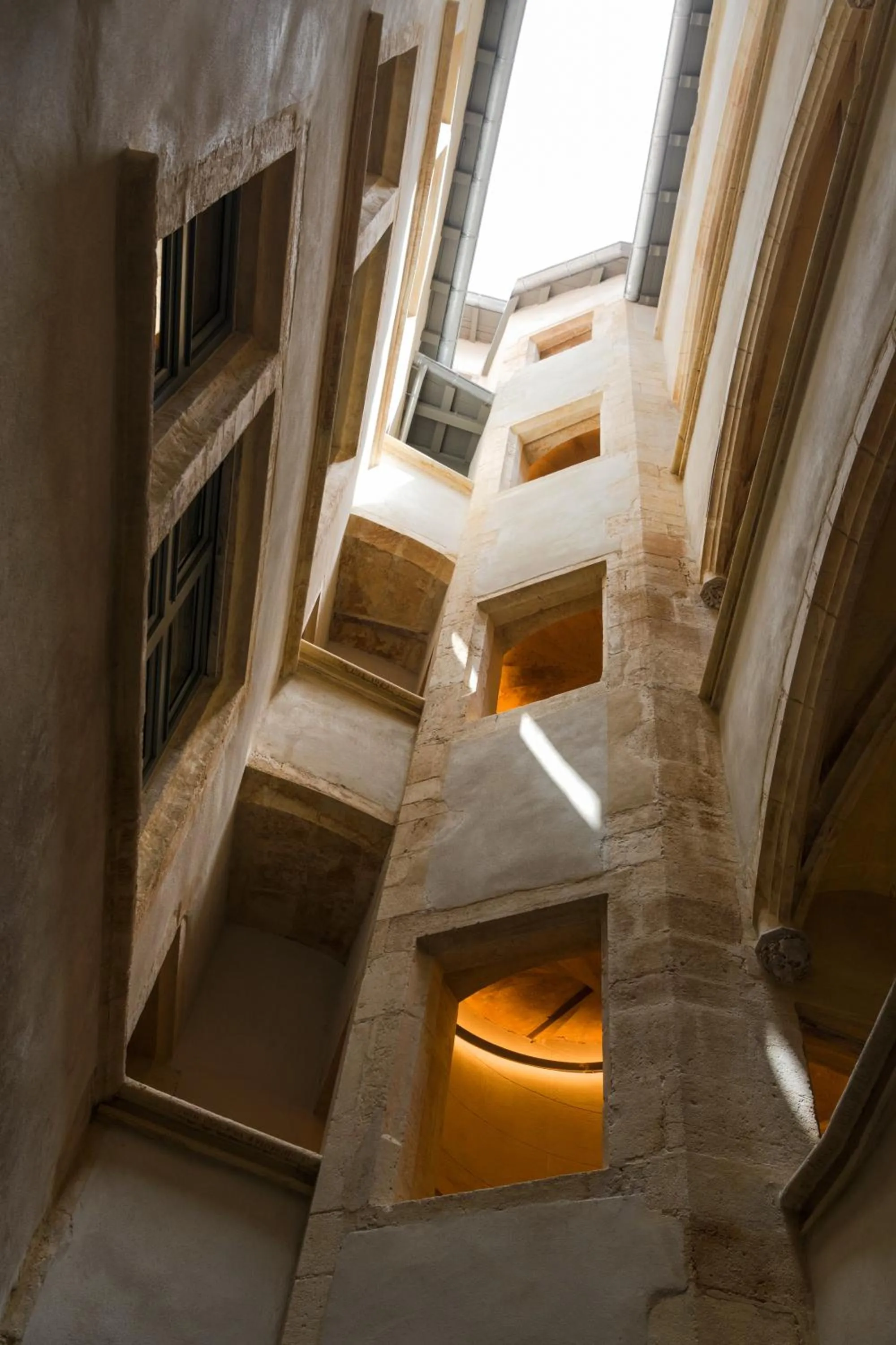 Patio in Académie Hôtel Lyon