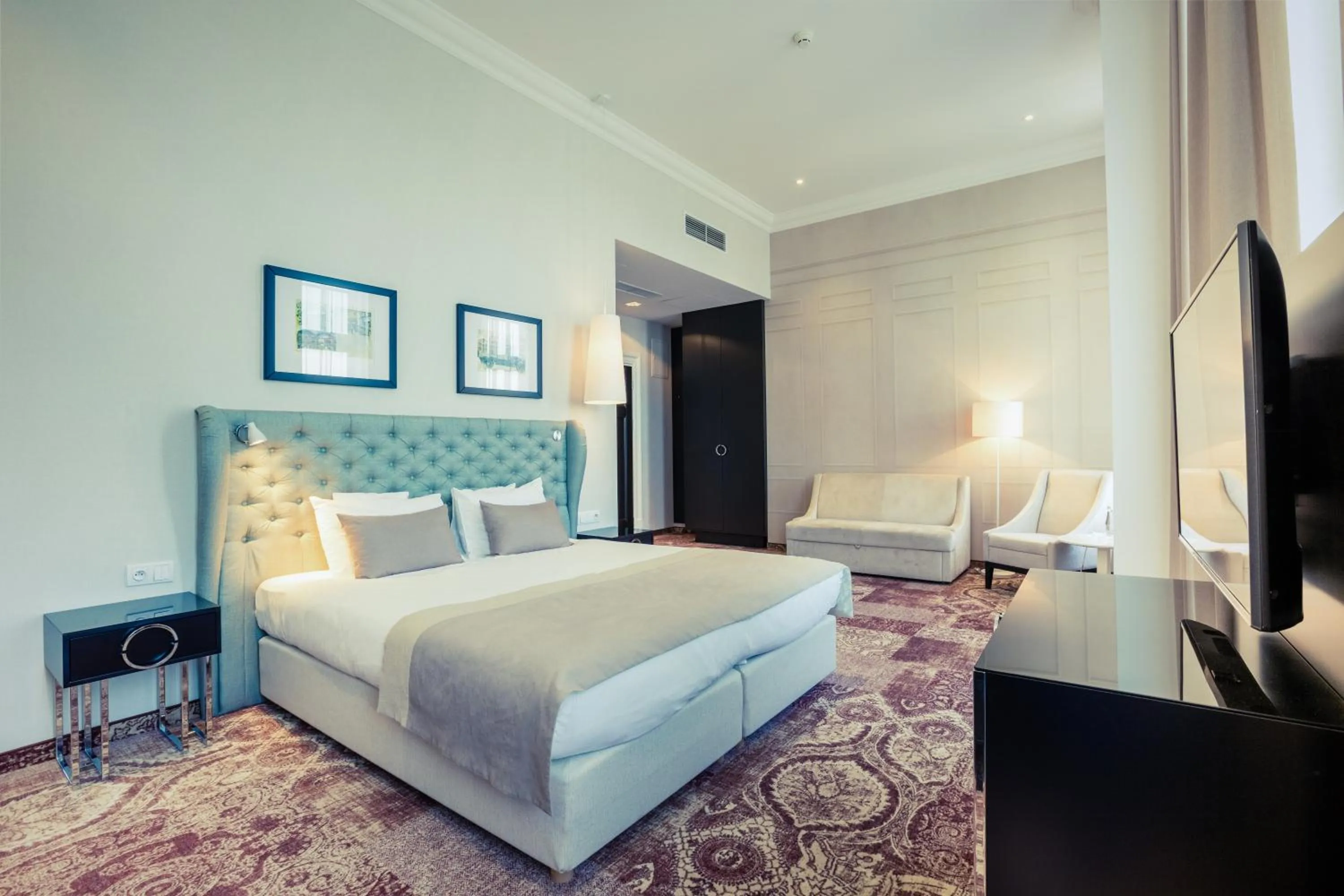 Bed in Craft Beer Central Hotel