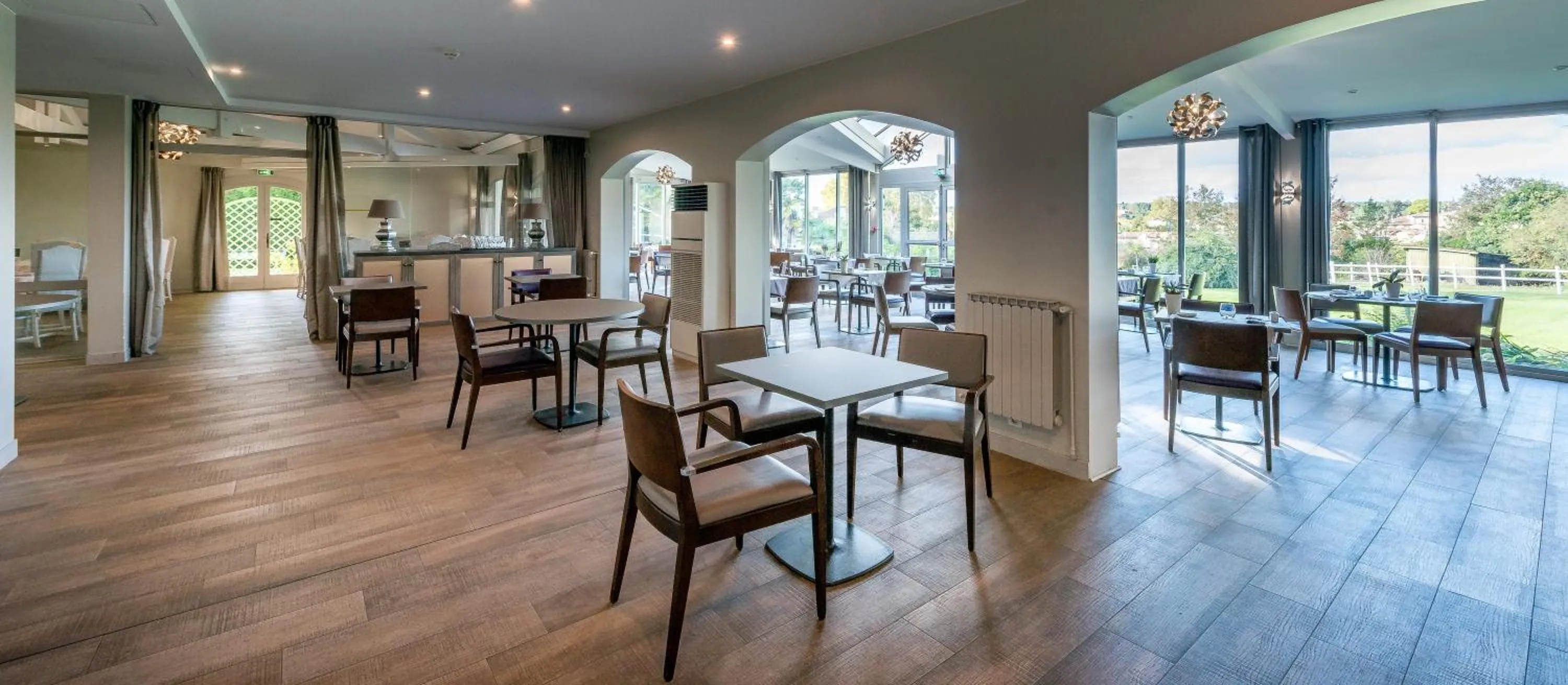 Restaurant/places to eat in Logis Hôtels- Hôtel et Restaurant Domaine de Fompeyre