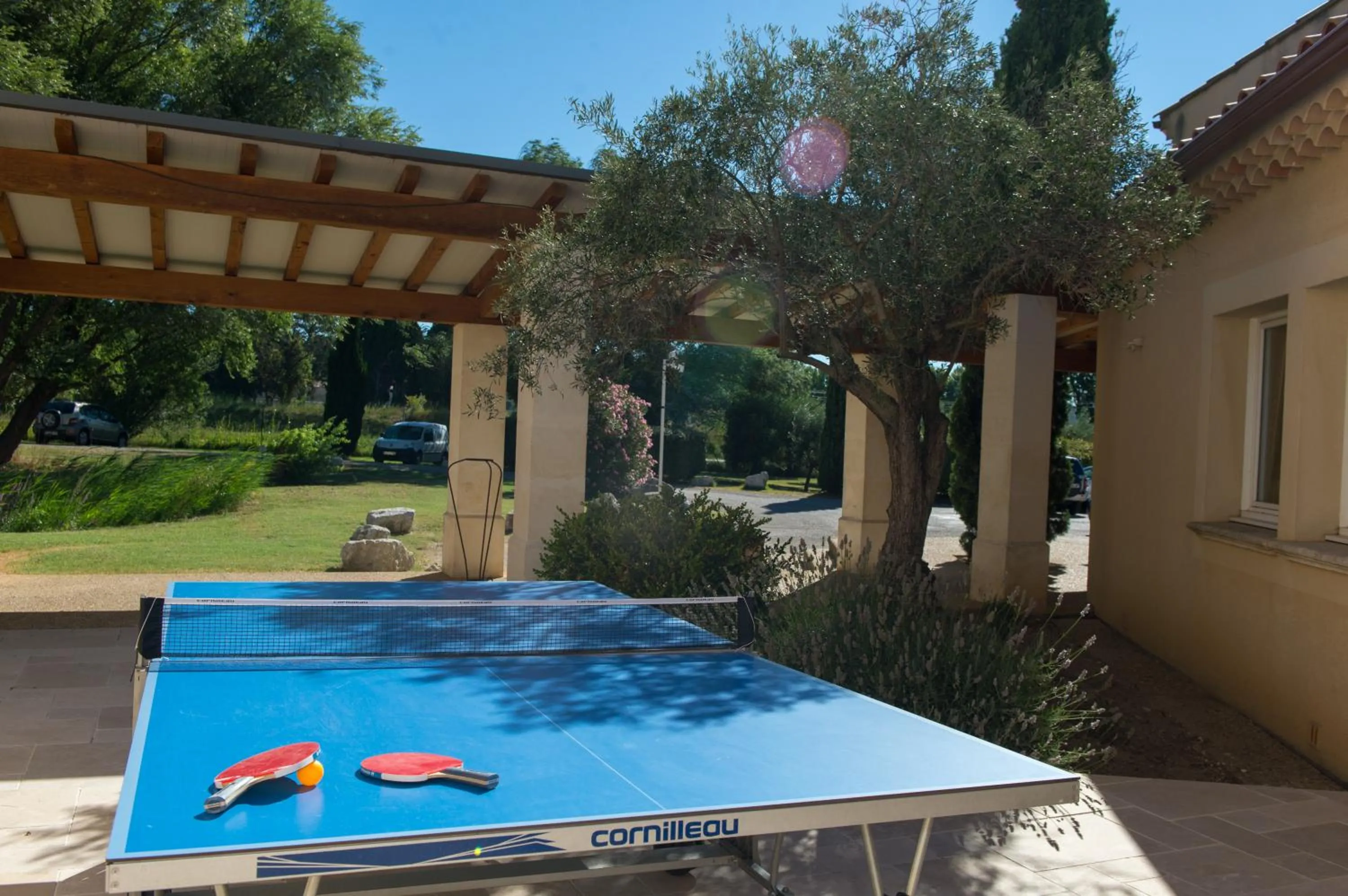 Patio in Best Western Hôtel Aurélia