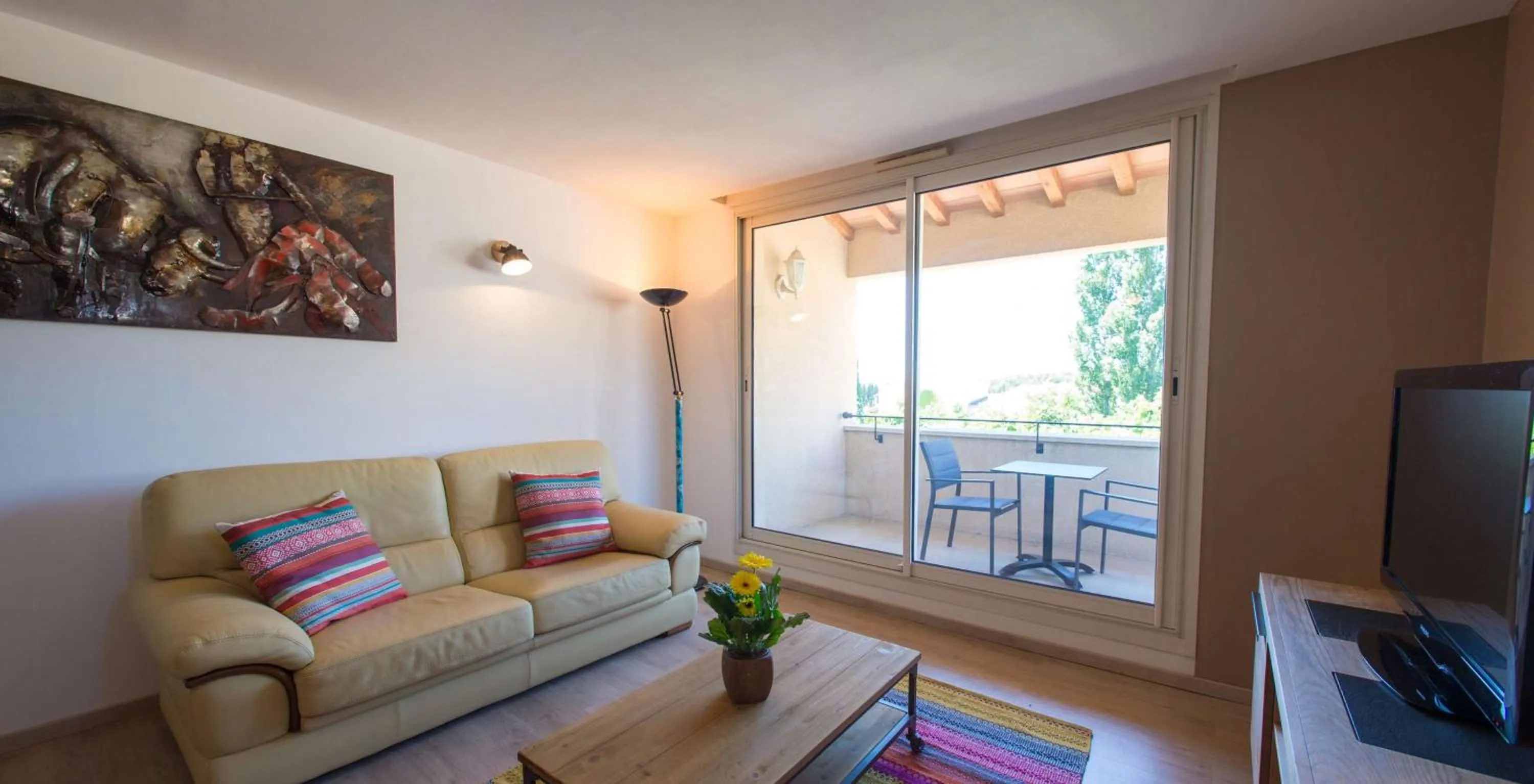 Photo of the whole room in Best Western Hôtel Aurélia