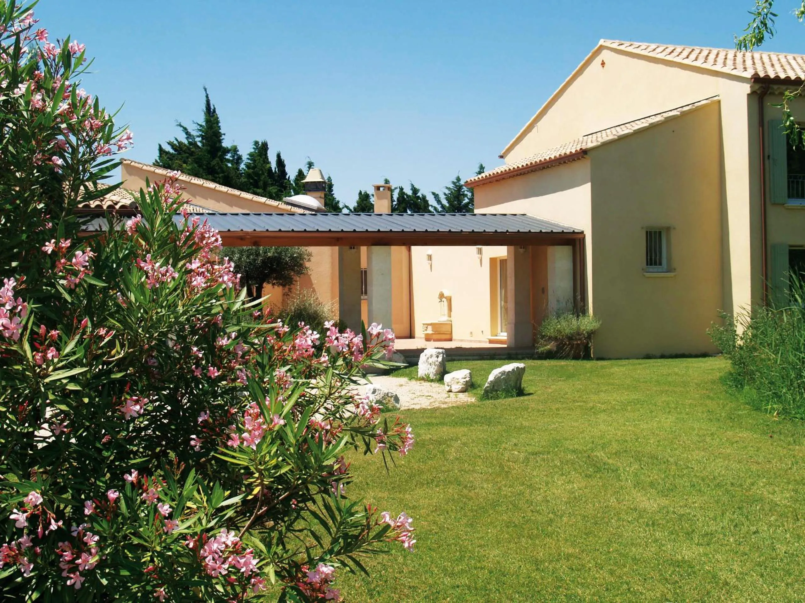 Garden in Best Western Hôtel Aurélia