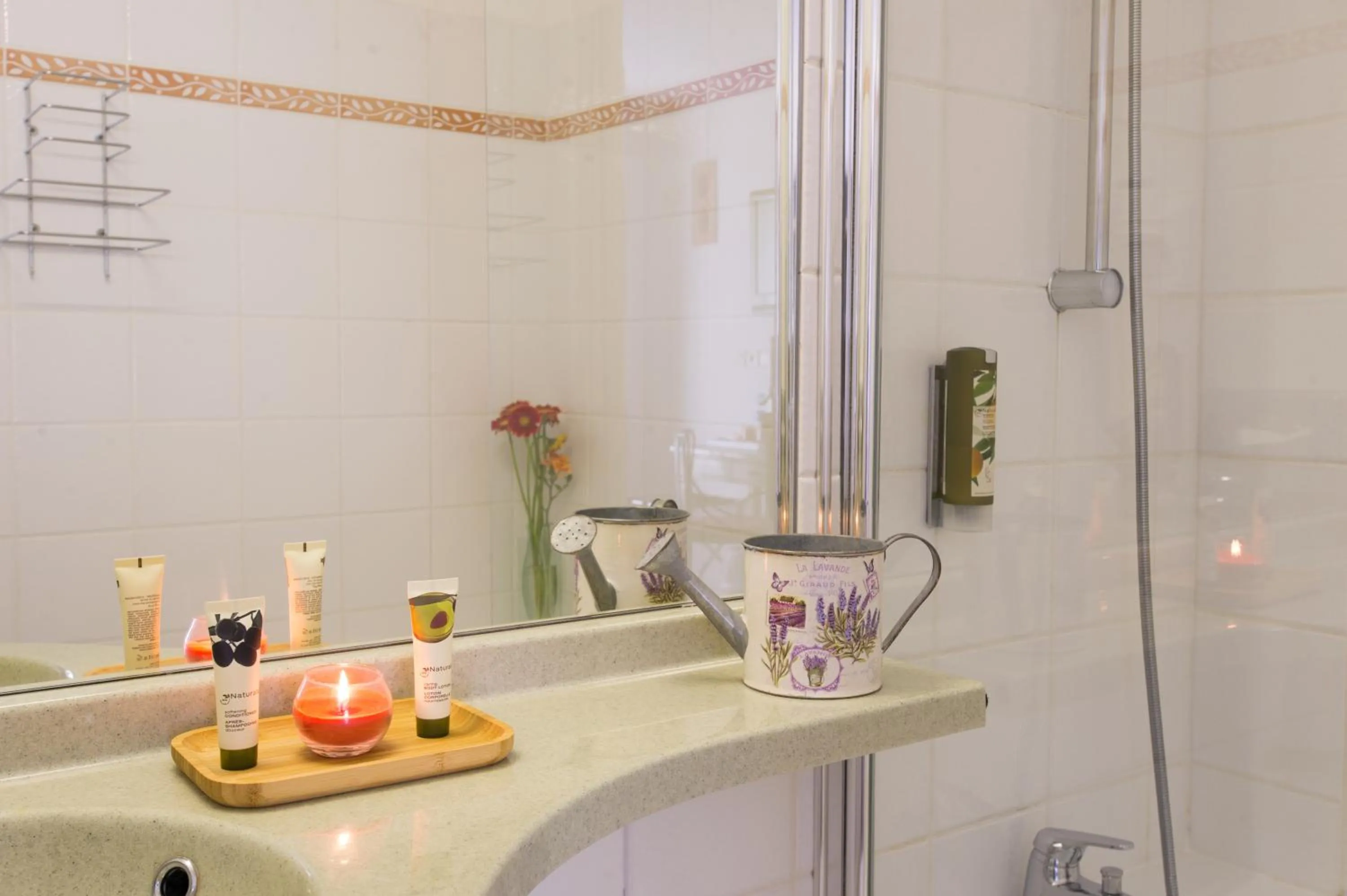 Bathroom in Best Western Hôtel Aurélia