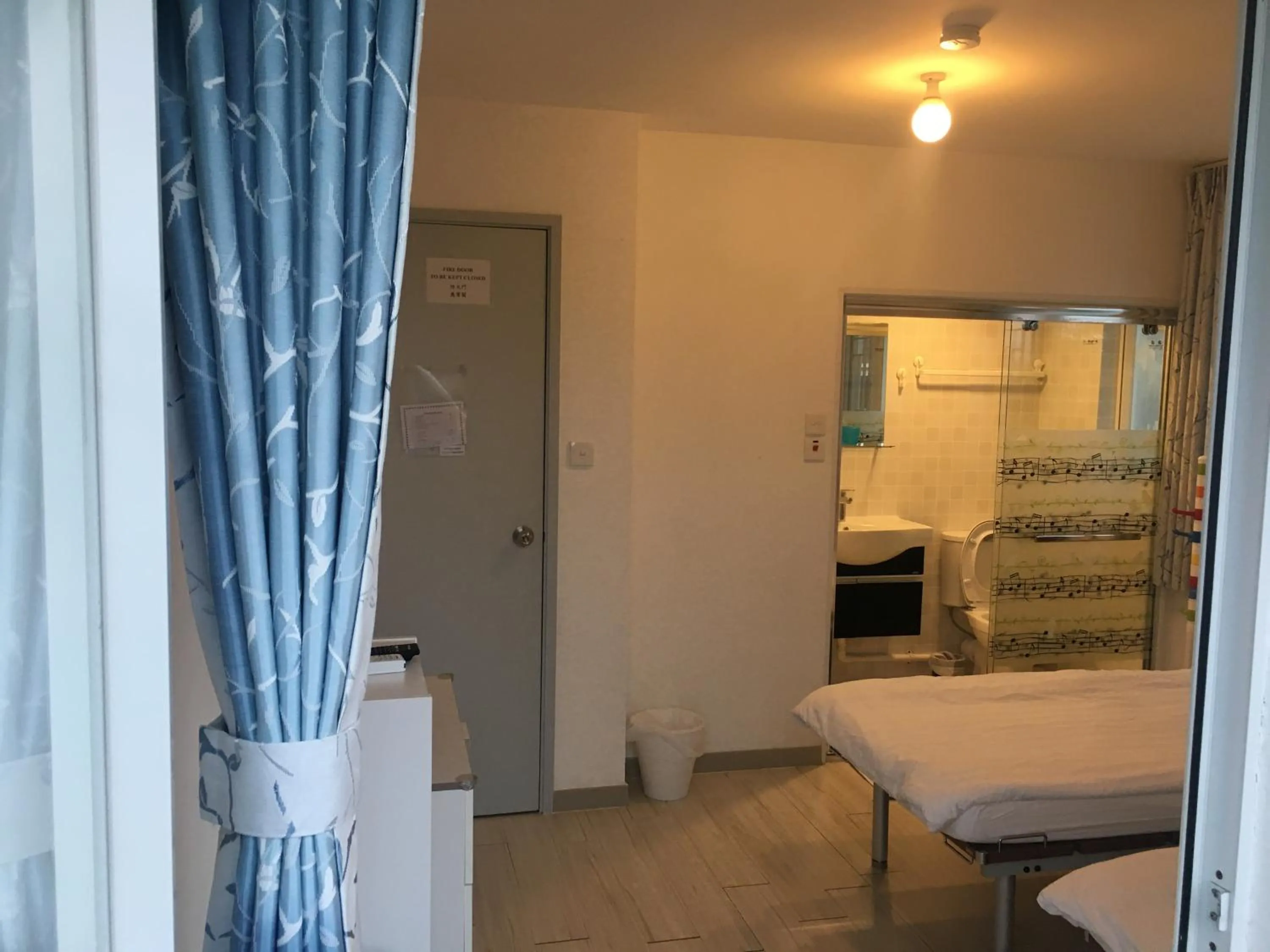 Bathroom in City Oasis Guesthouse