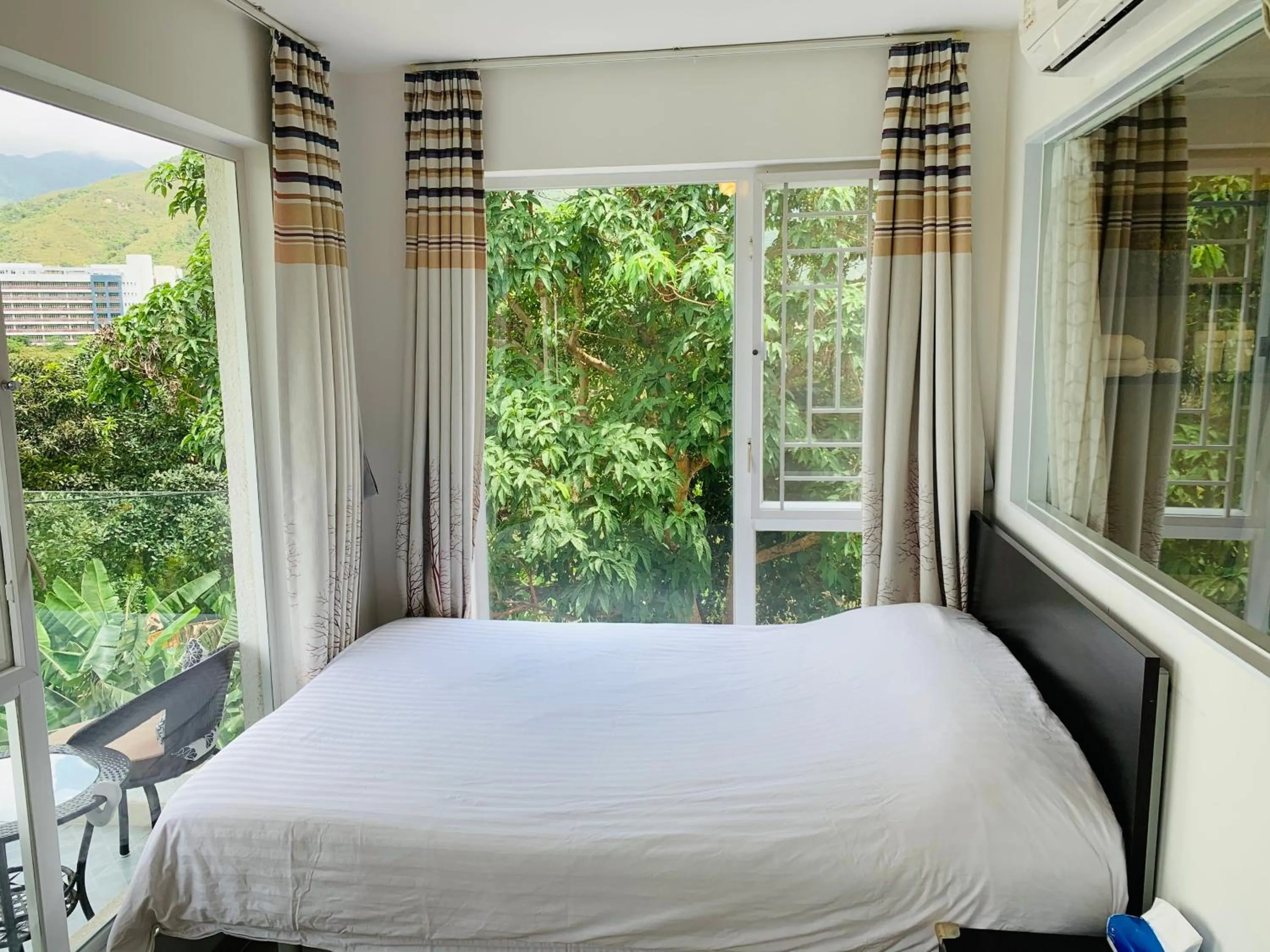 Double Room with Terrace in City Oasis Guesthouse