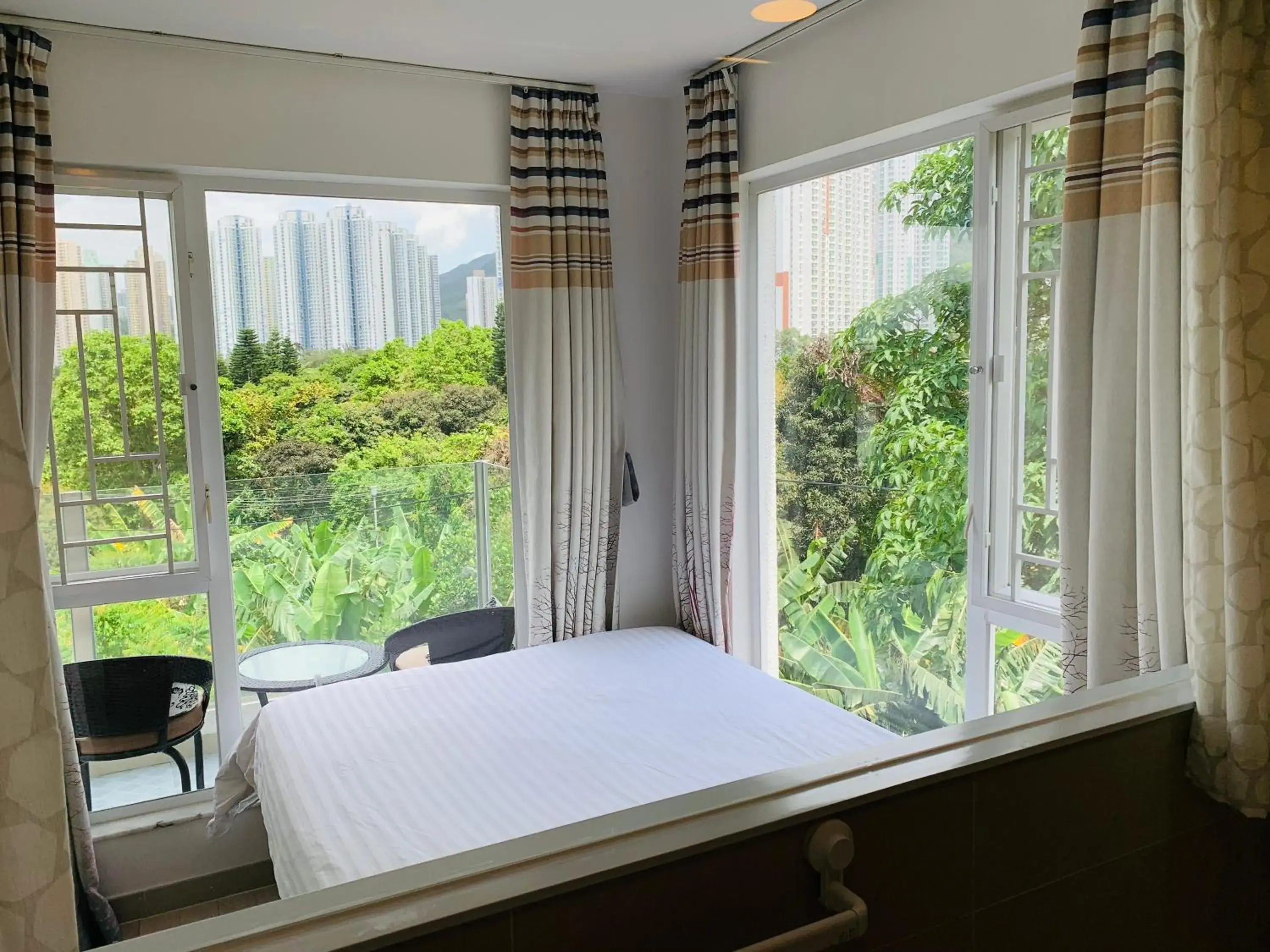 Double Room with Terrace in City Oasis Guesthouse Double Room with Terrace in City Oasis Guesthouse