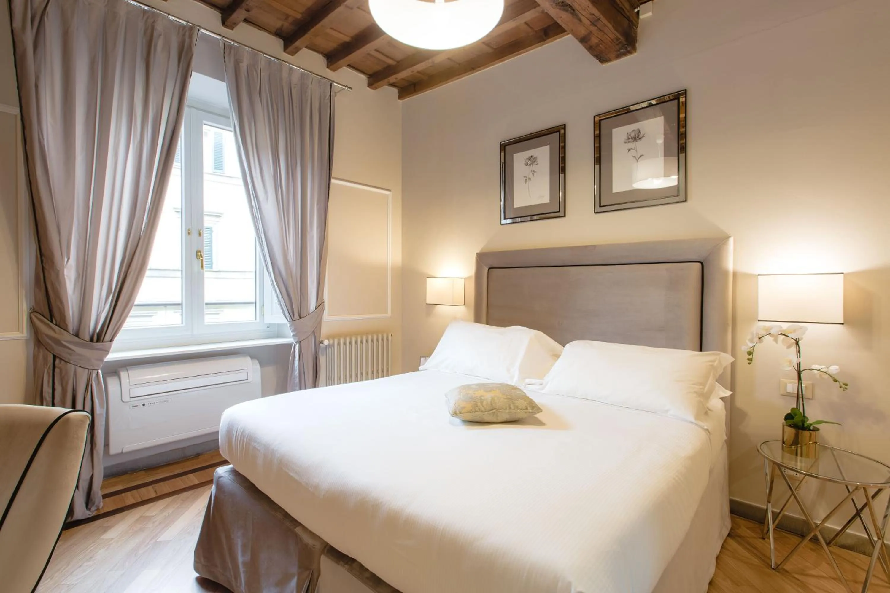 Bed in Relais Tosinghi