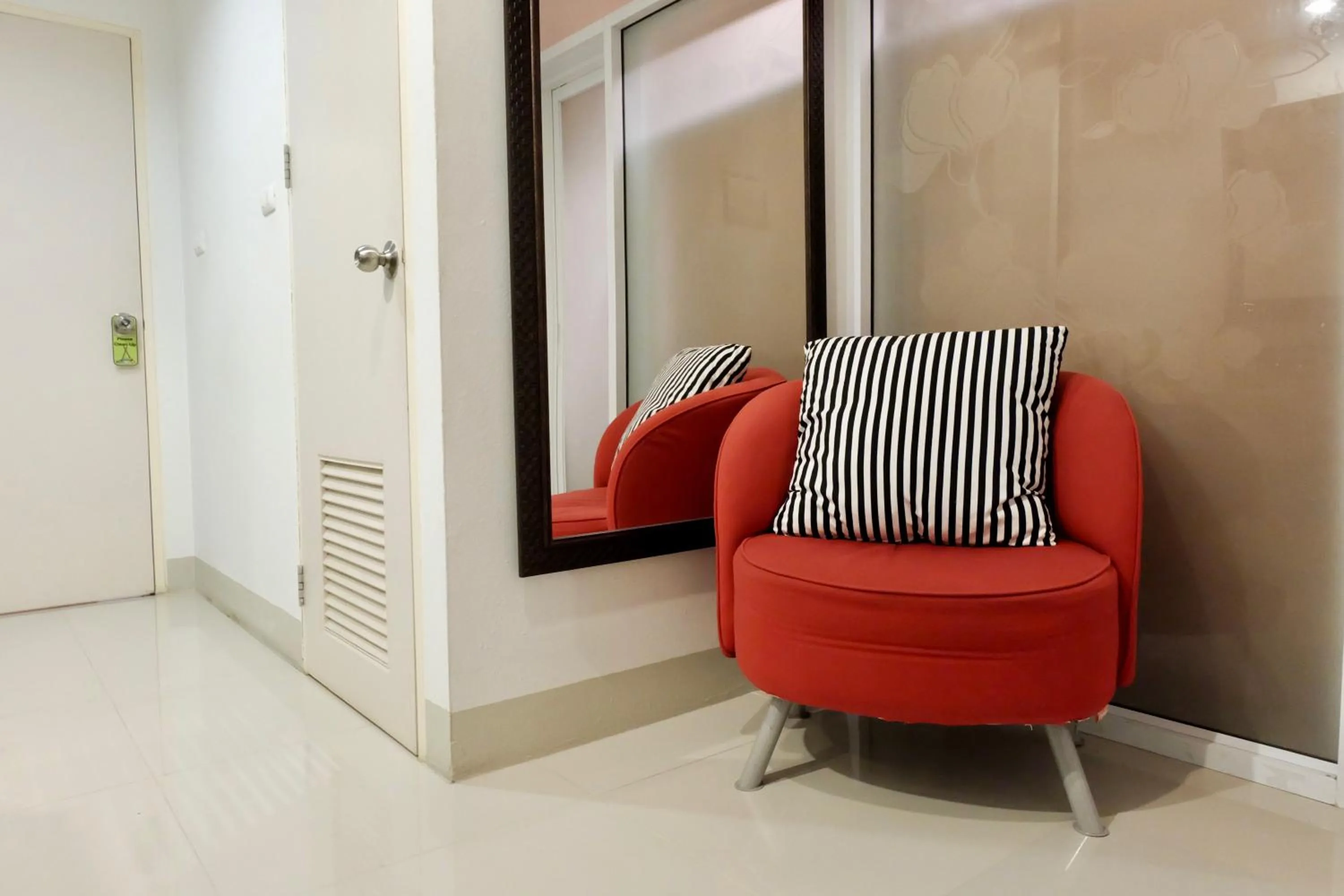 Decorative detail in DewyHouse