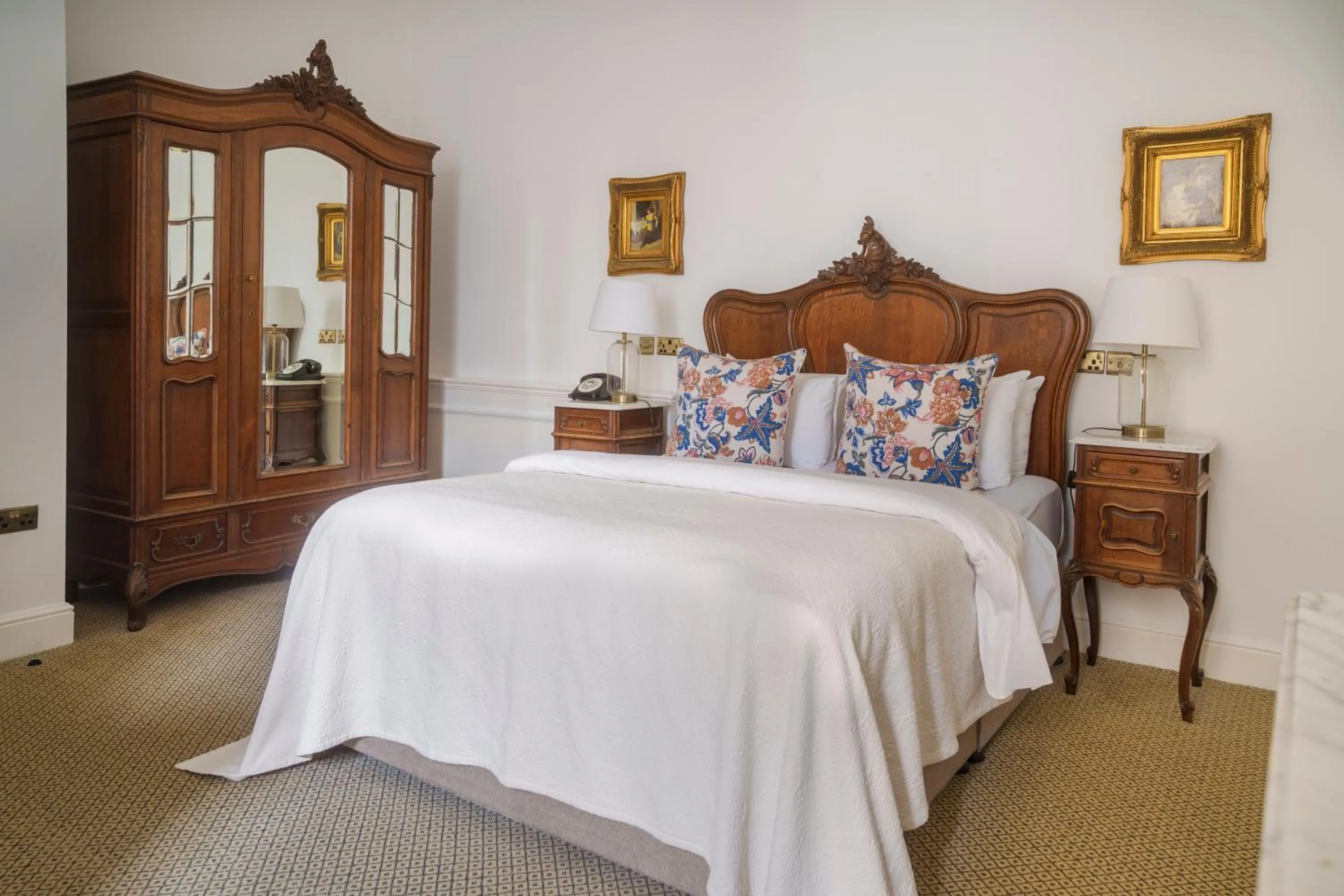 Bedroom, Bed in Beamish Hall Hotel, BW Premier Collection