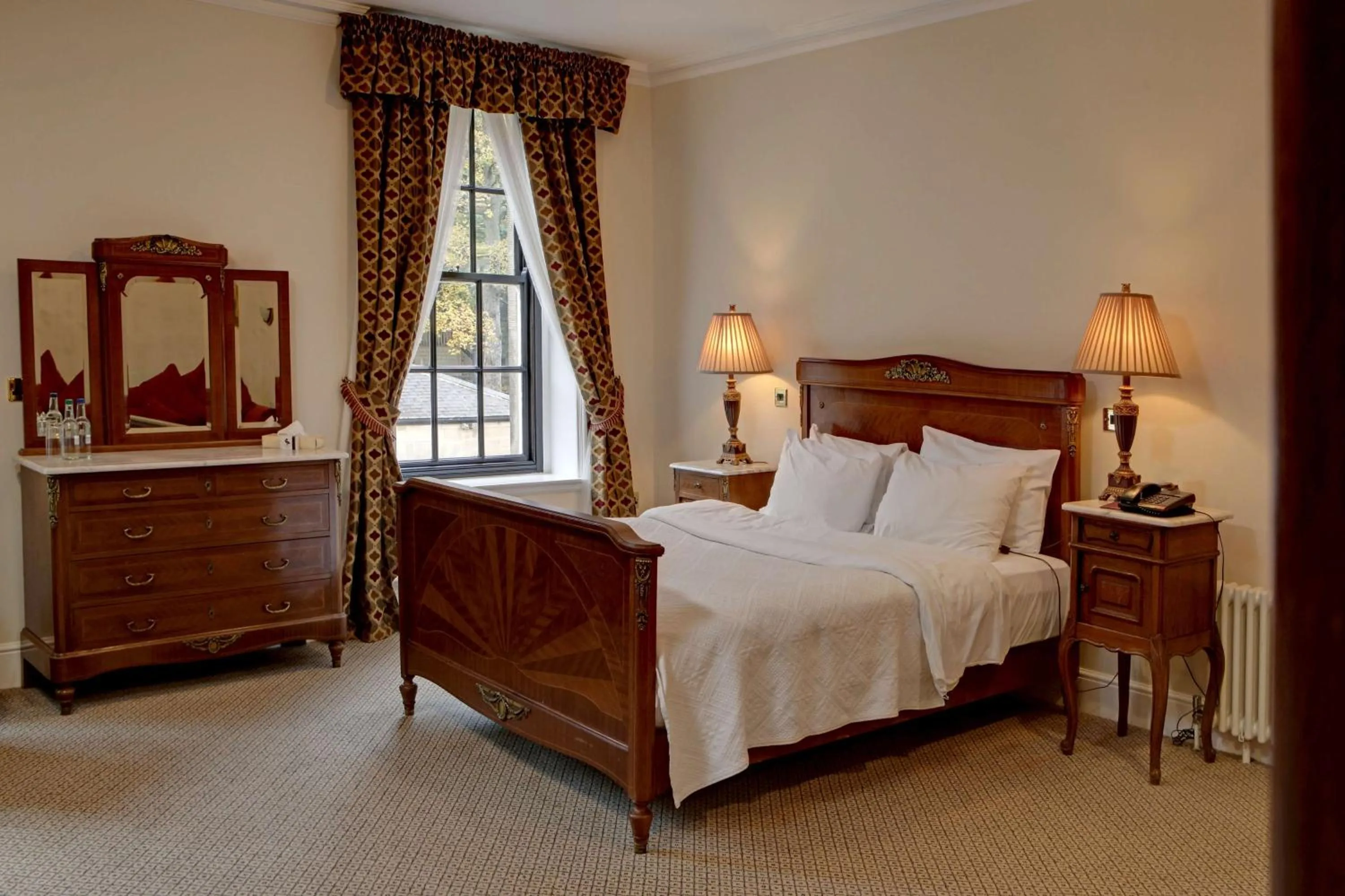 Bedroom, Bed in Beamish Hall Hotel, BW Premier Collection
