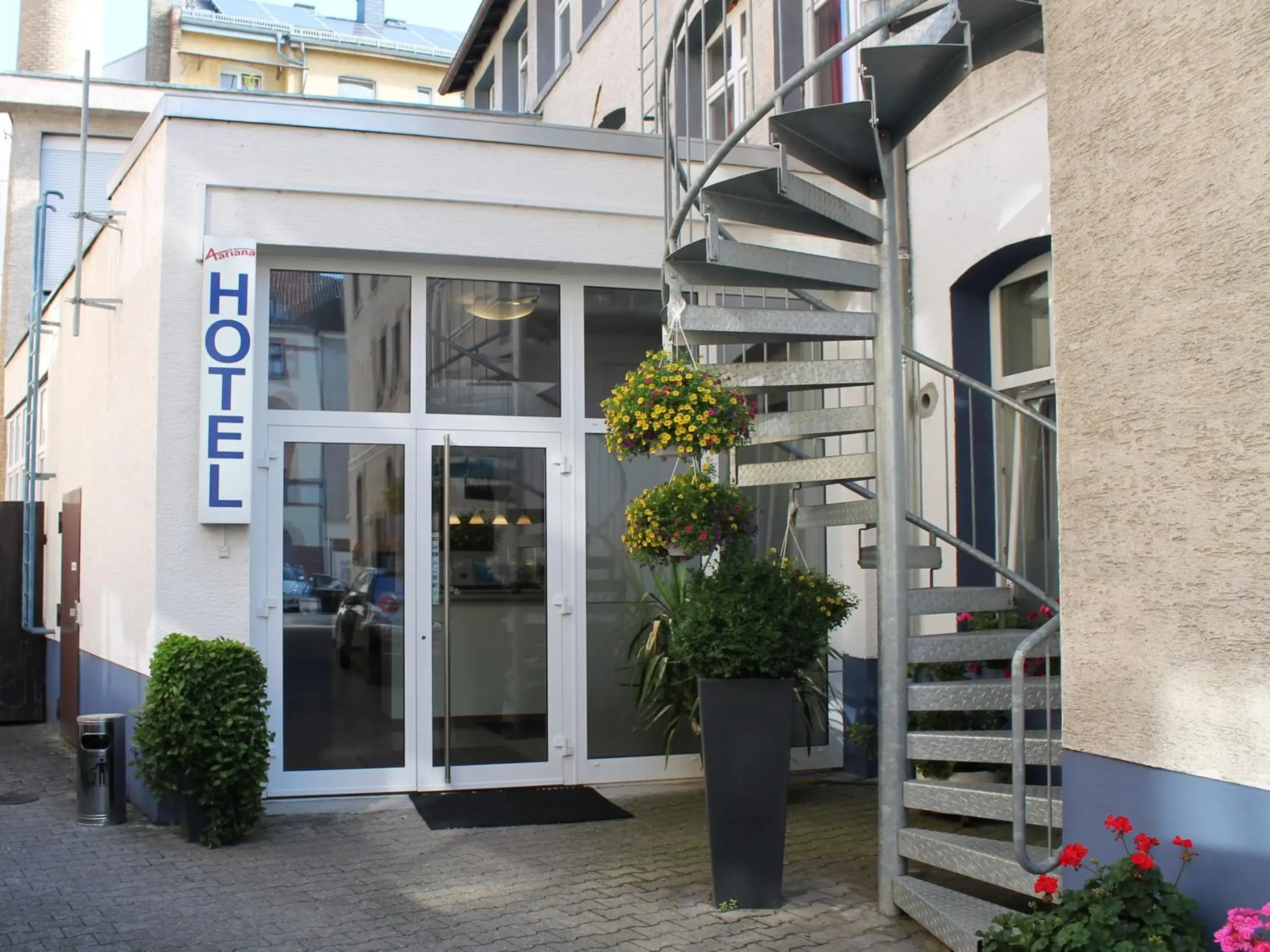 Aariana Hotel Aariana Hotel