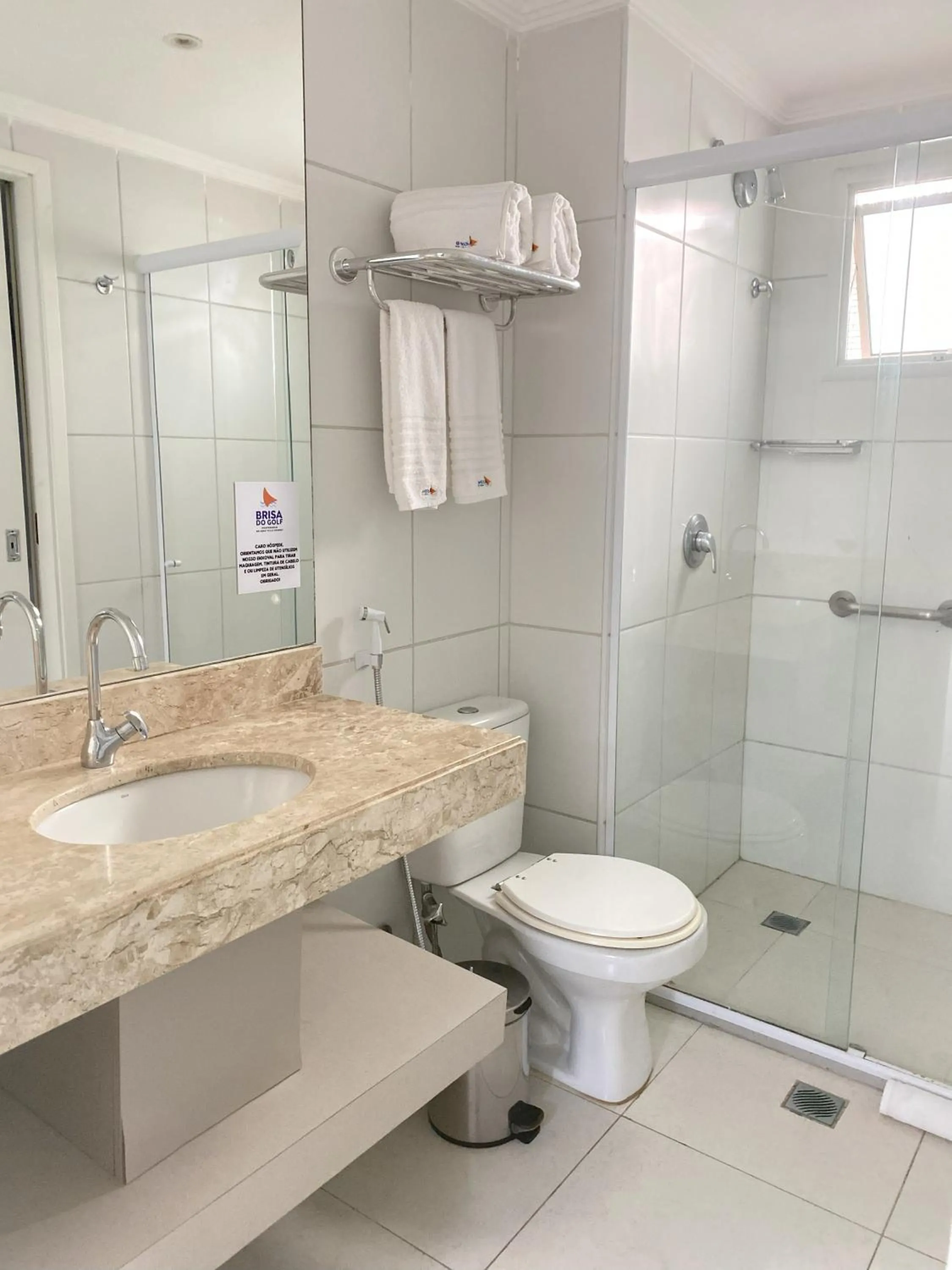 Bathroom in Golf Ville Resort Brisa do Golf -Apartamentos e Cobertura