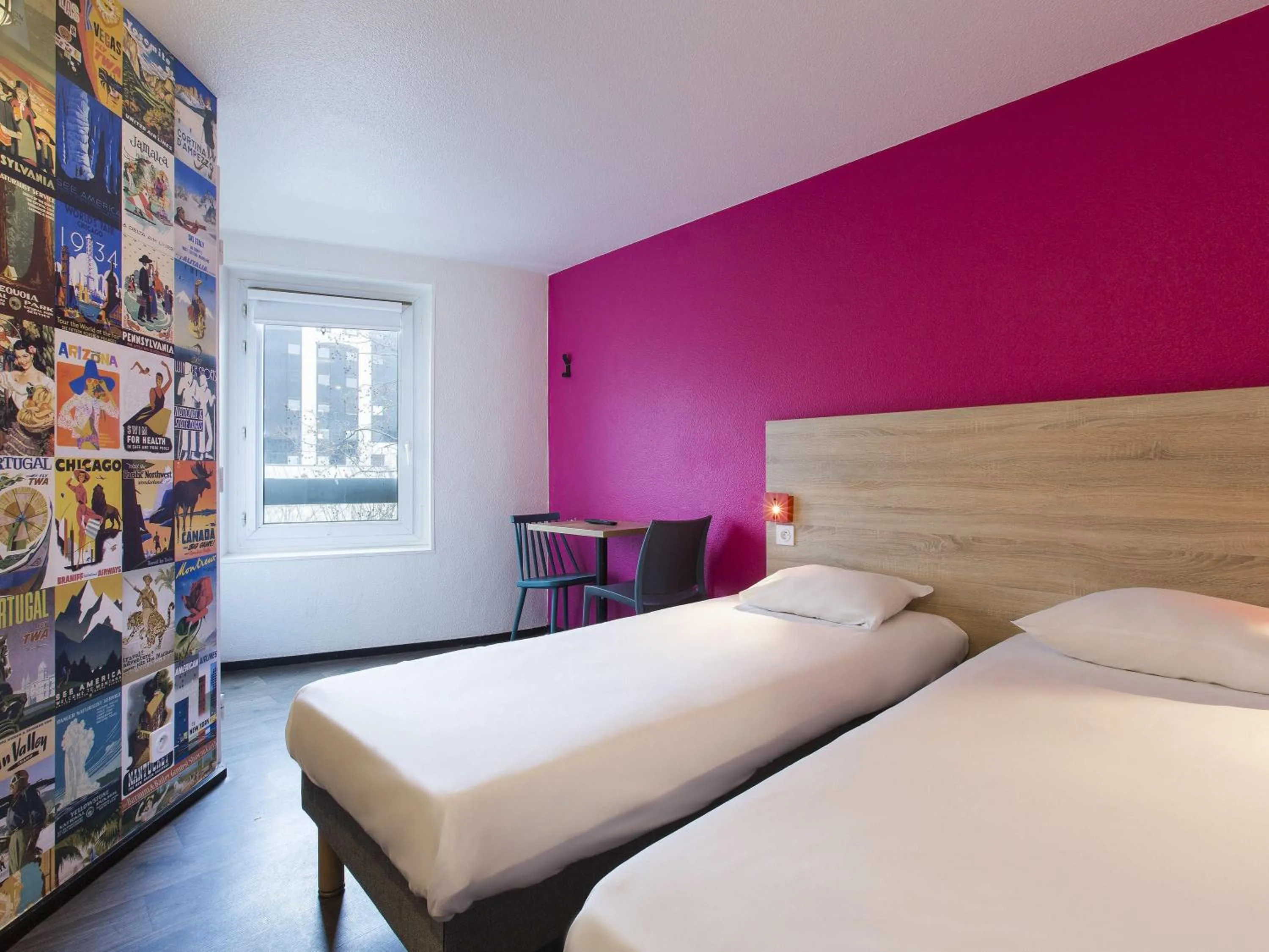 Bedroom, Bed in hotelF1 Cergy