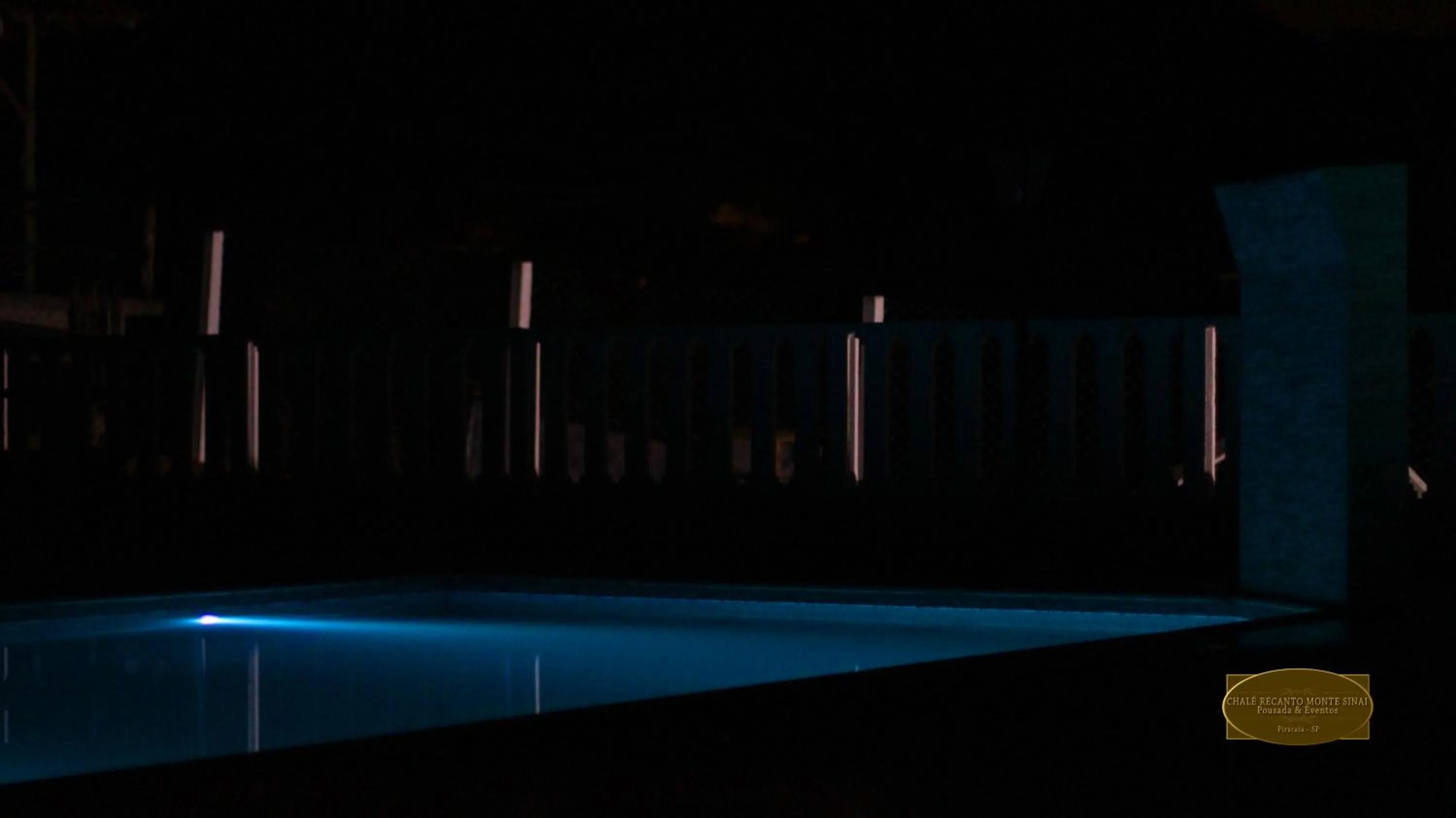 Swimming pool in Chalé Recanto Monte Sinai