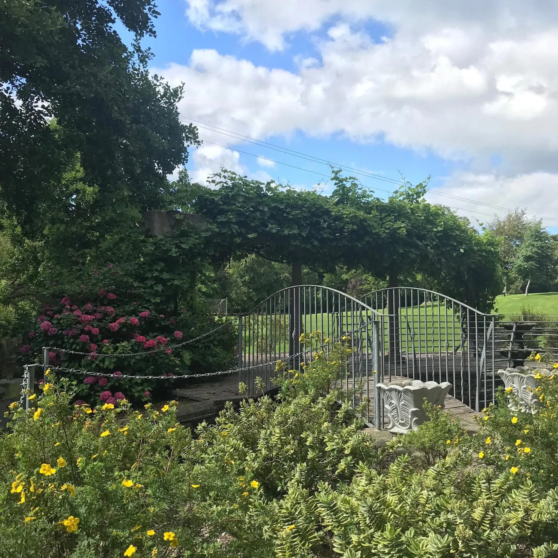 Garden in Westlodge Hotel & Leisure Centre