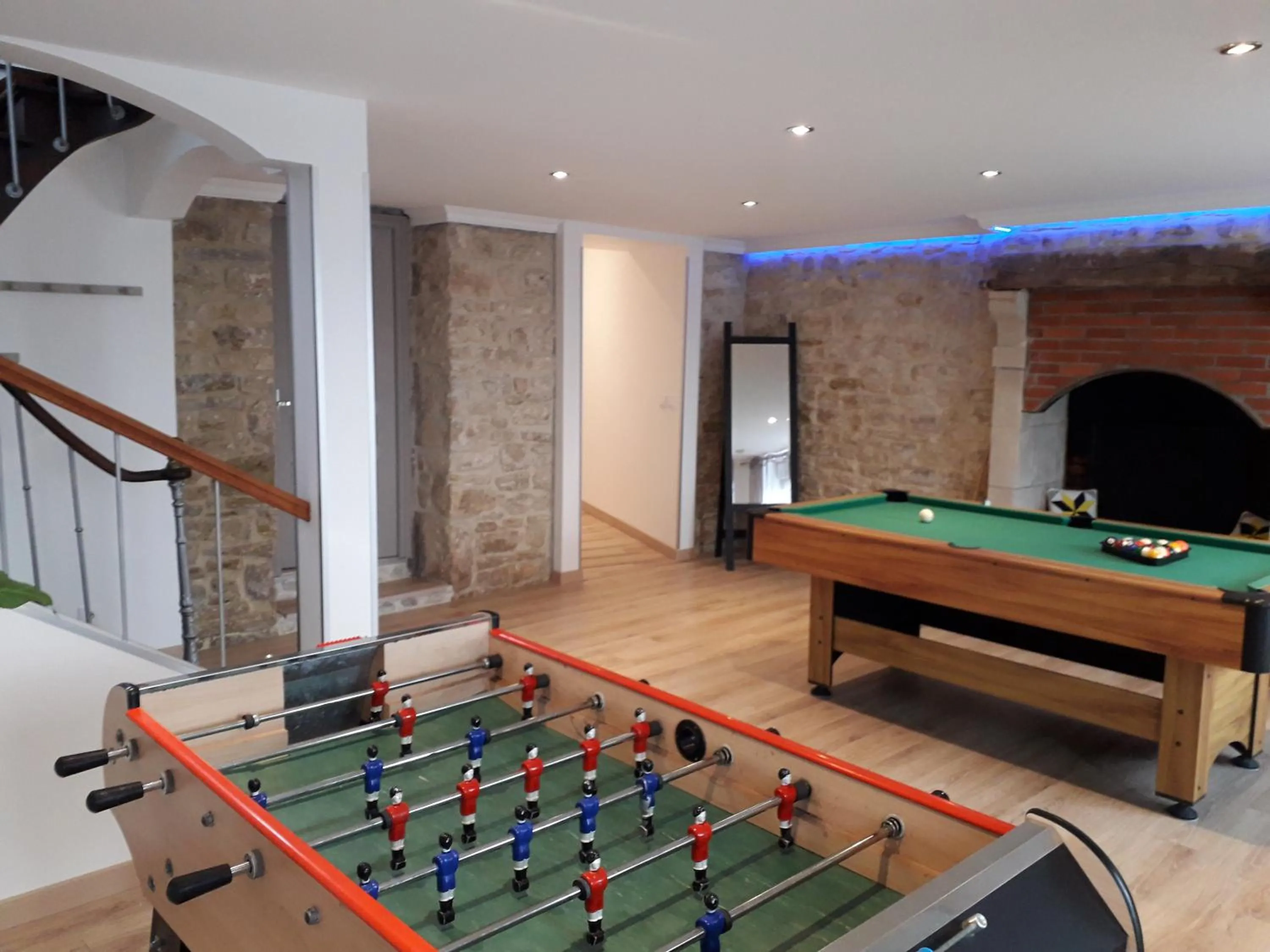 Billiard in Gite familial à Carentan